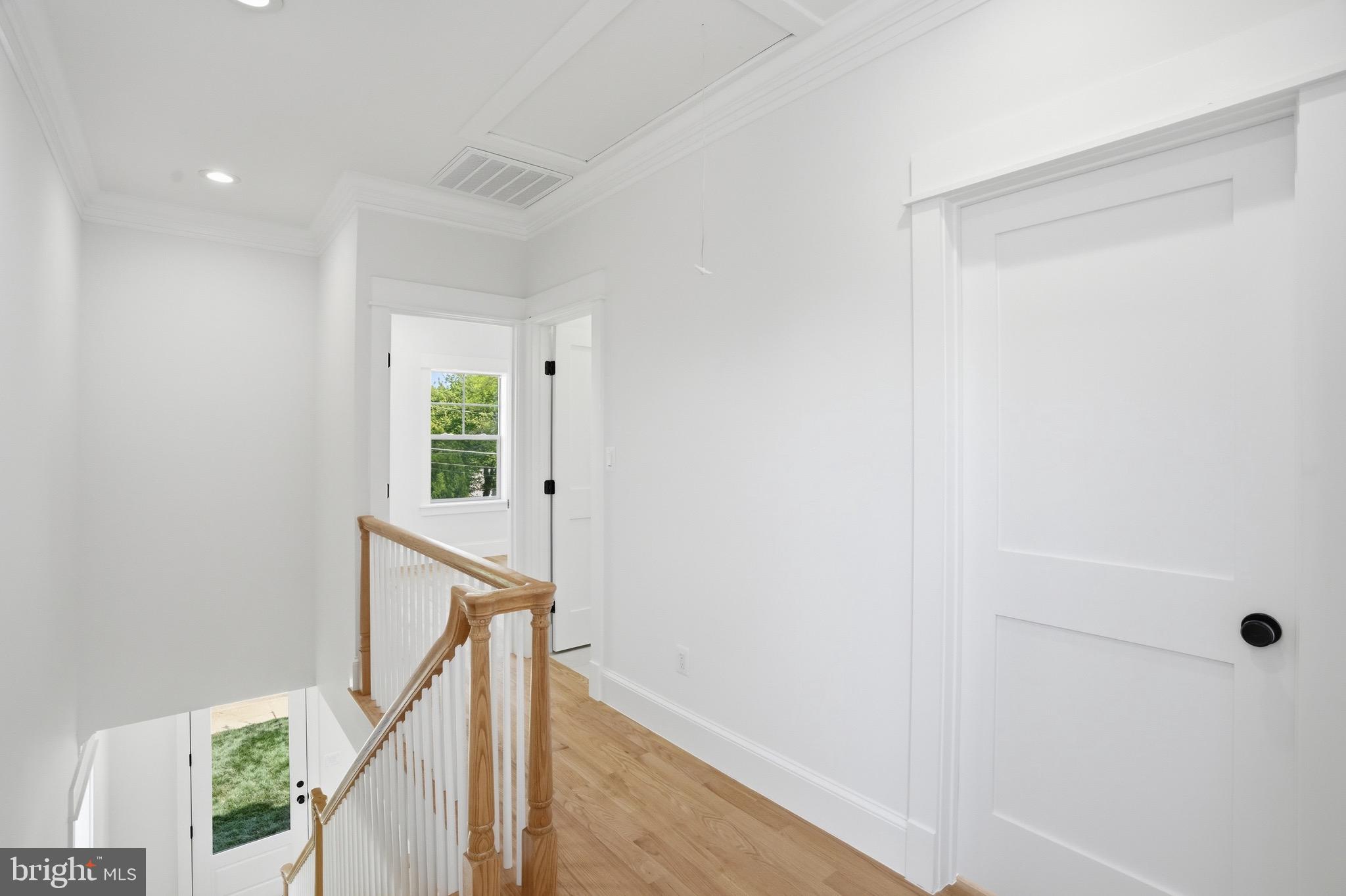 SOUTHGATE - Residential