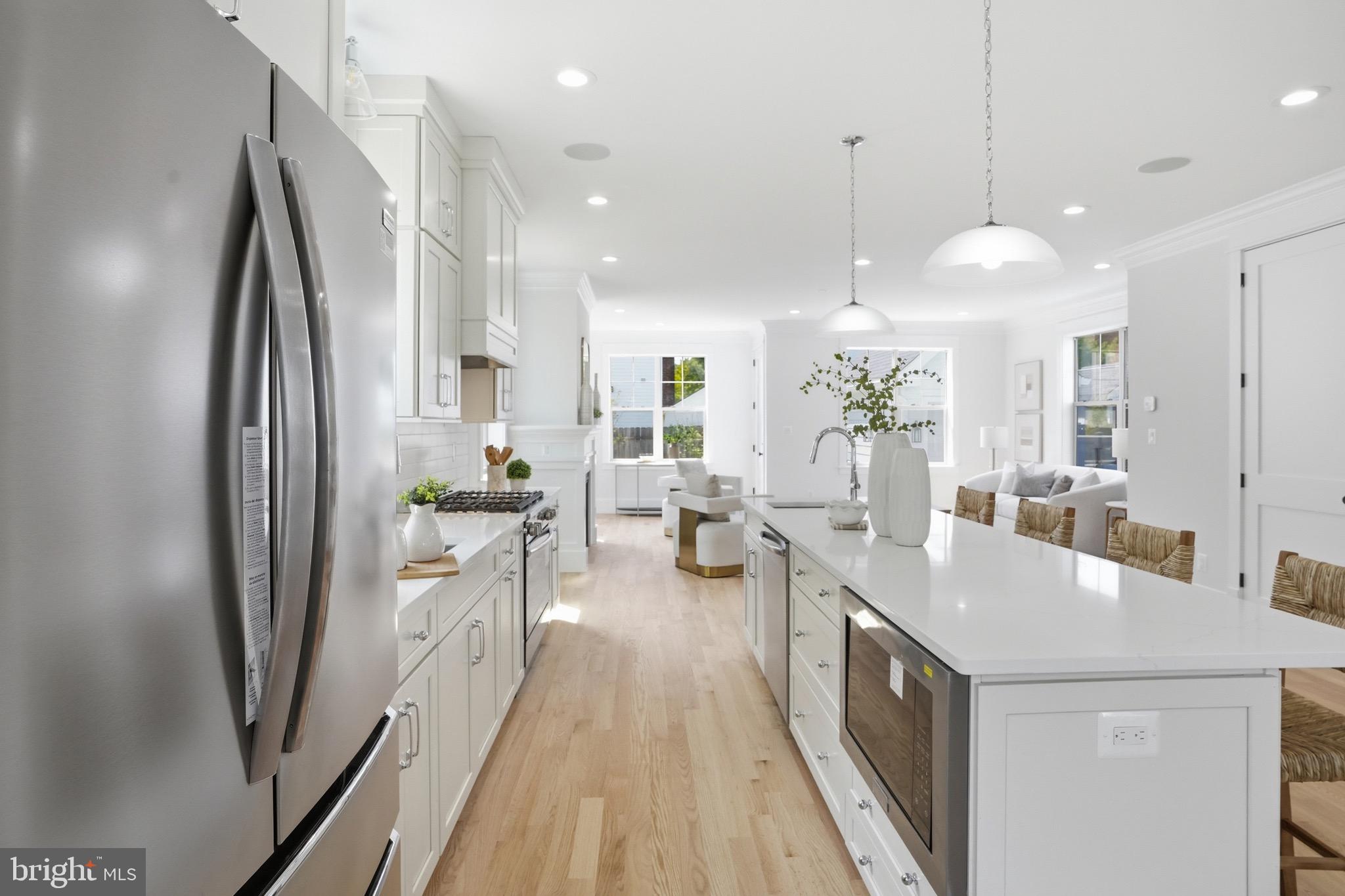 SOUTHGATE - Residential