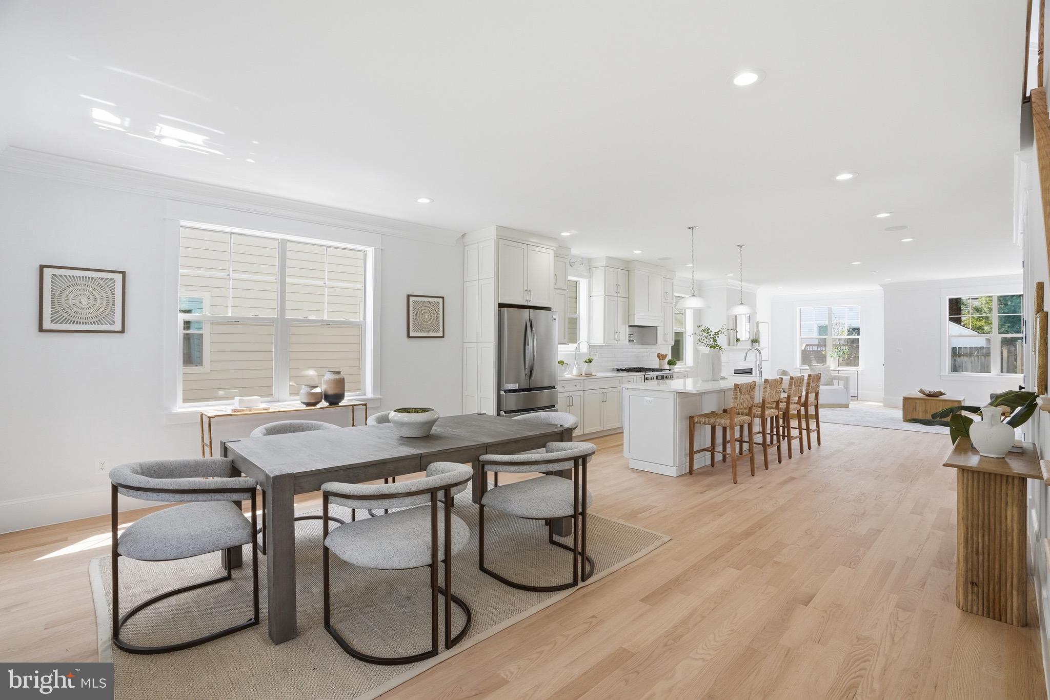 SOUTHGATE - Residential