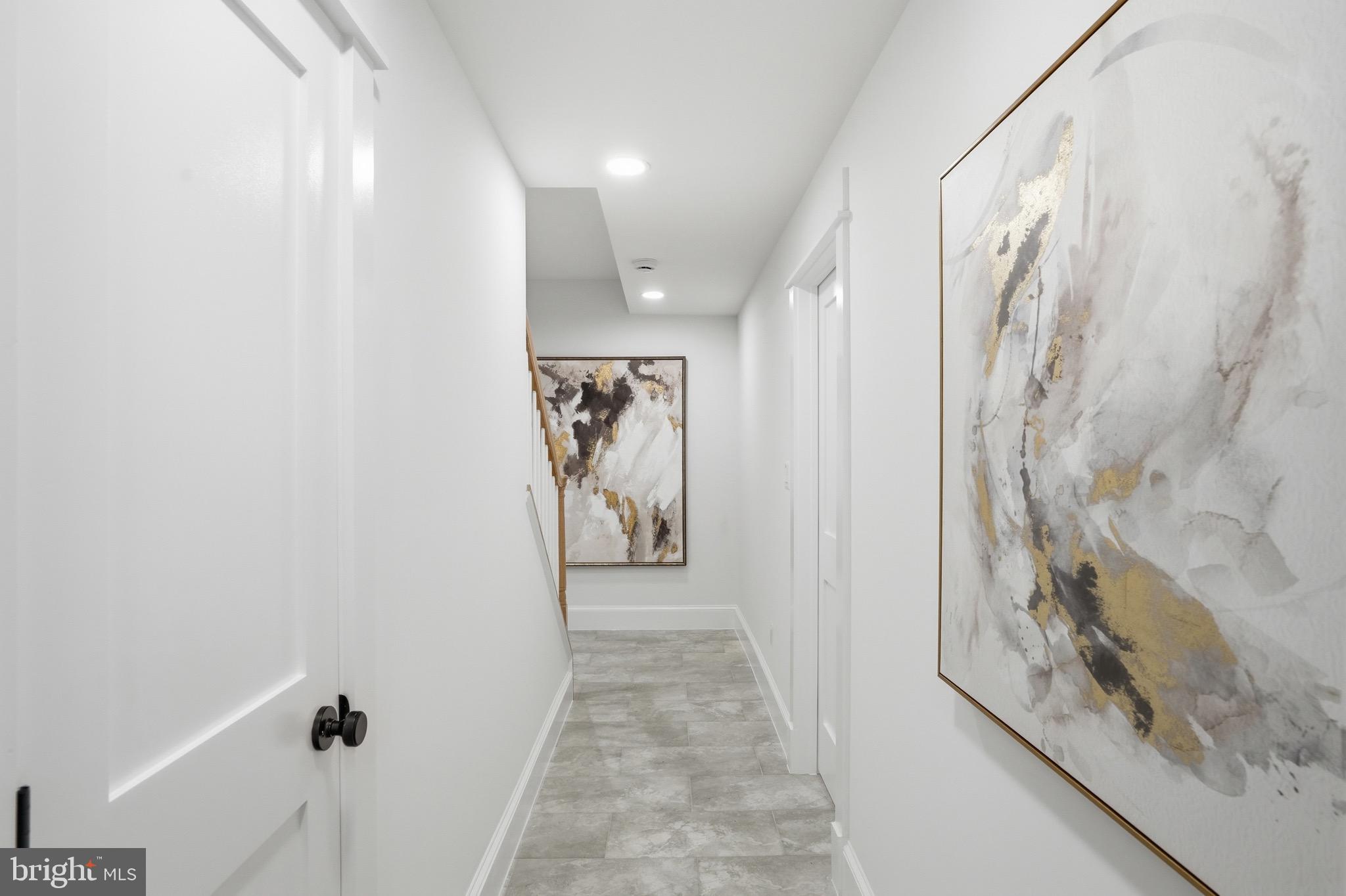 SOUTHGATE - Residential