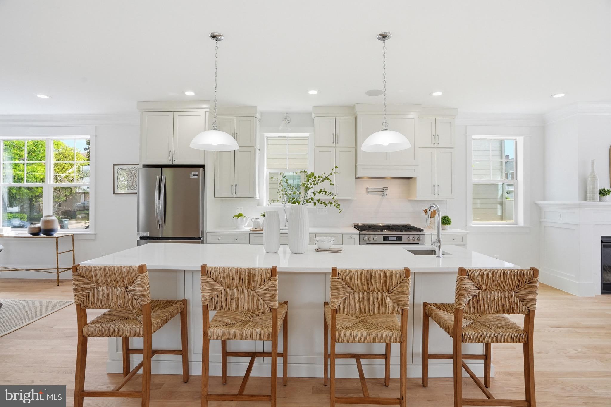 SOUTHGATE - Residential