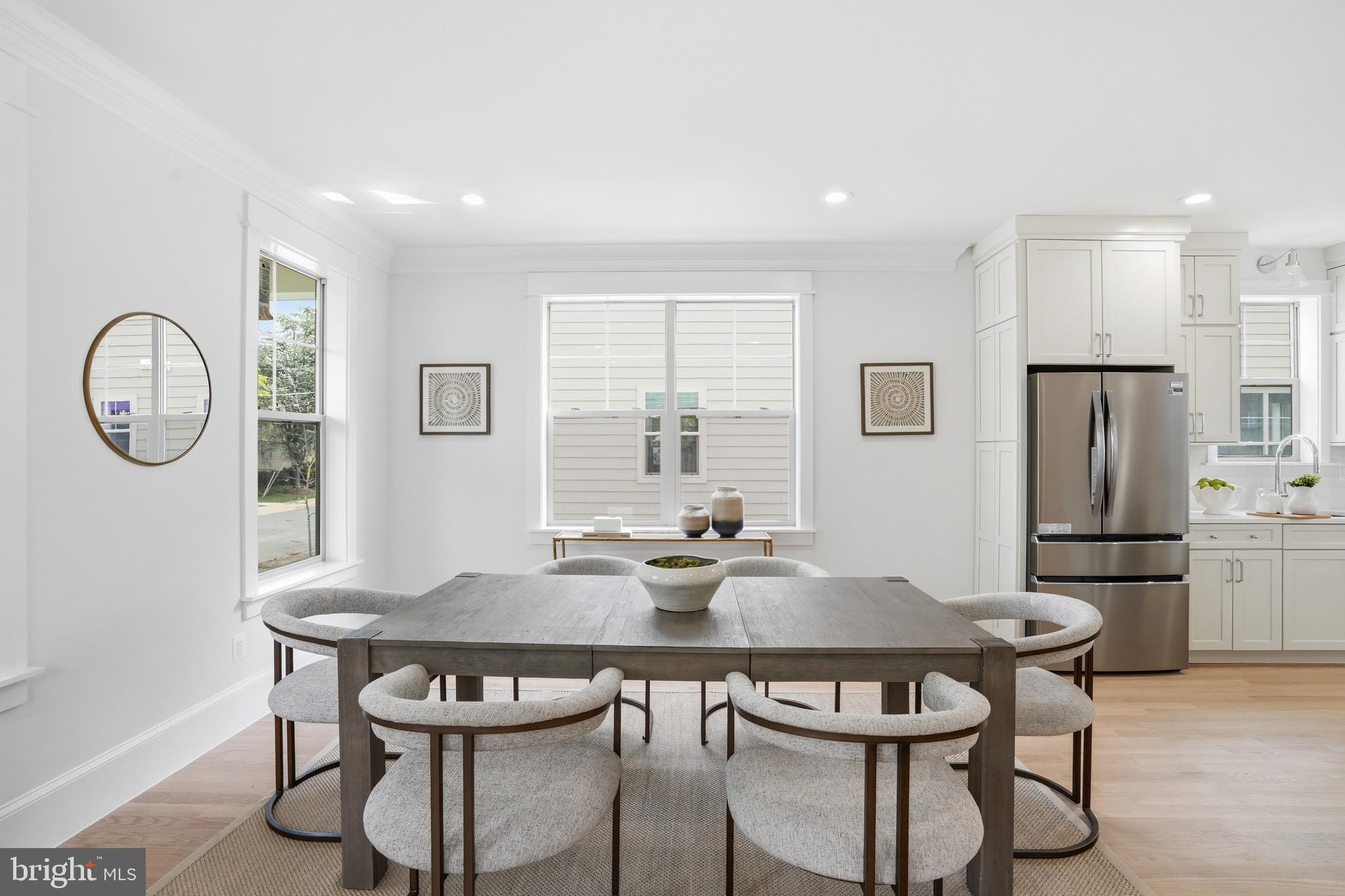 SOUTHGATE - Residential