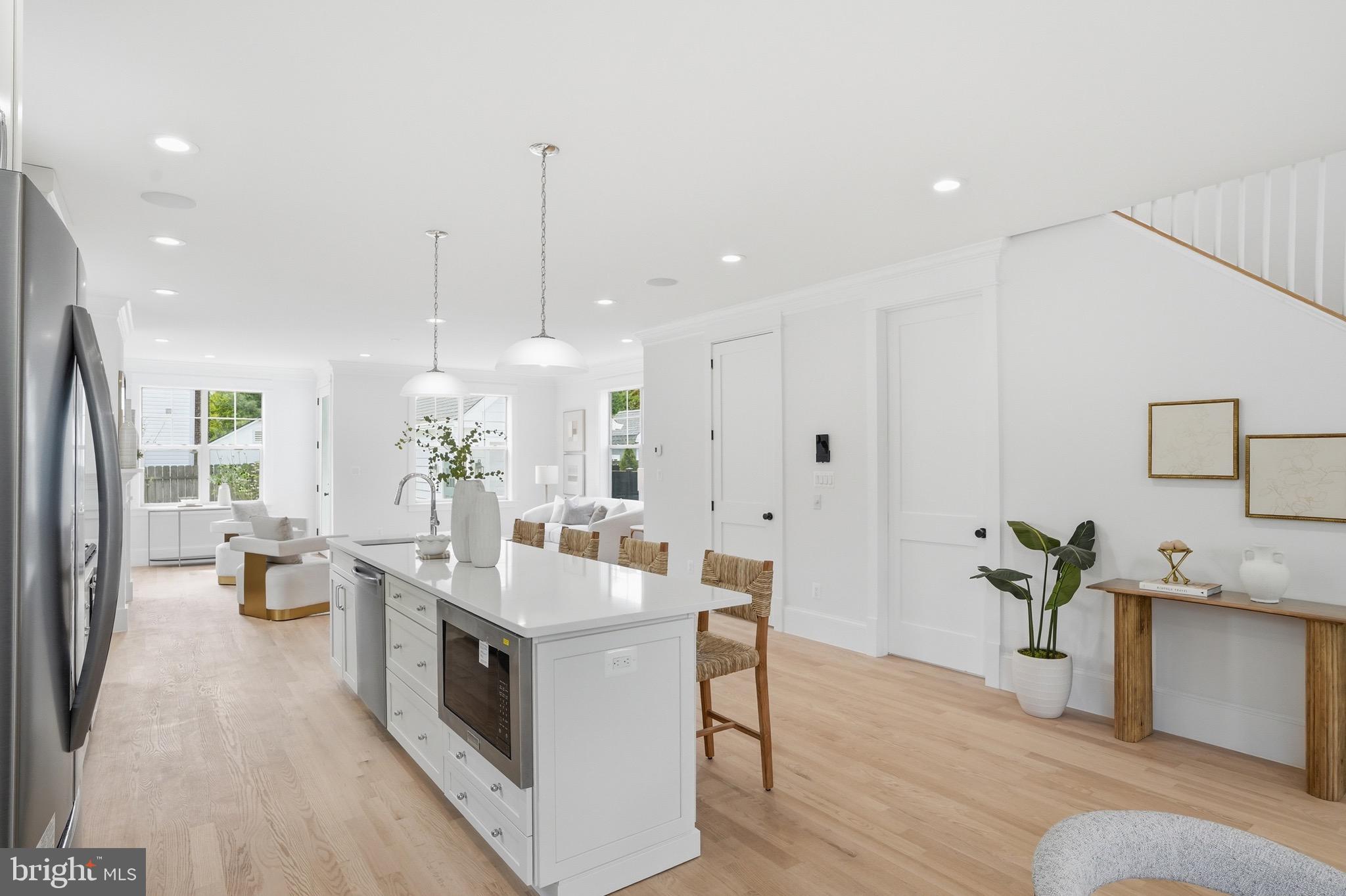 SOUTHGATE - Residential