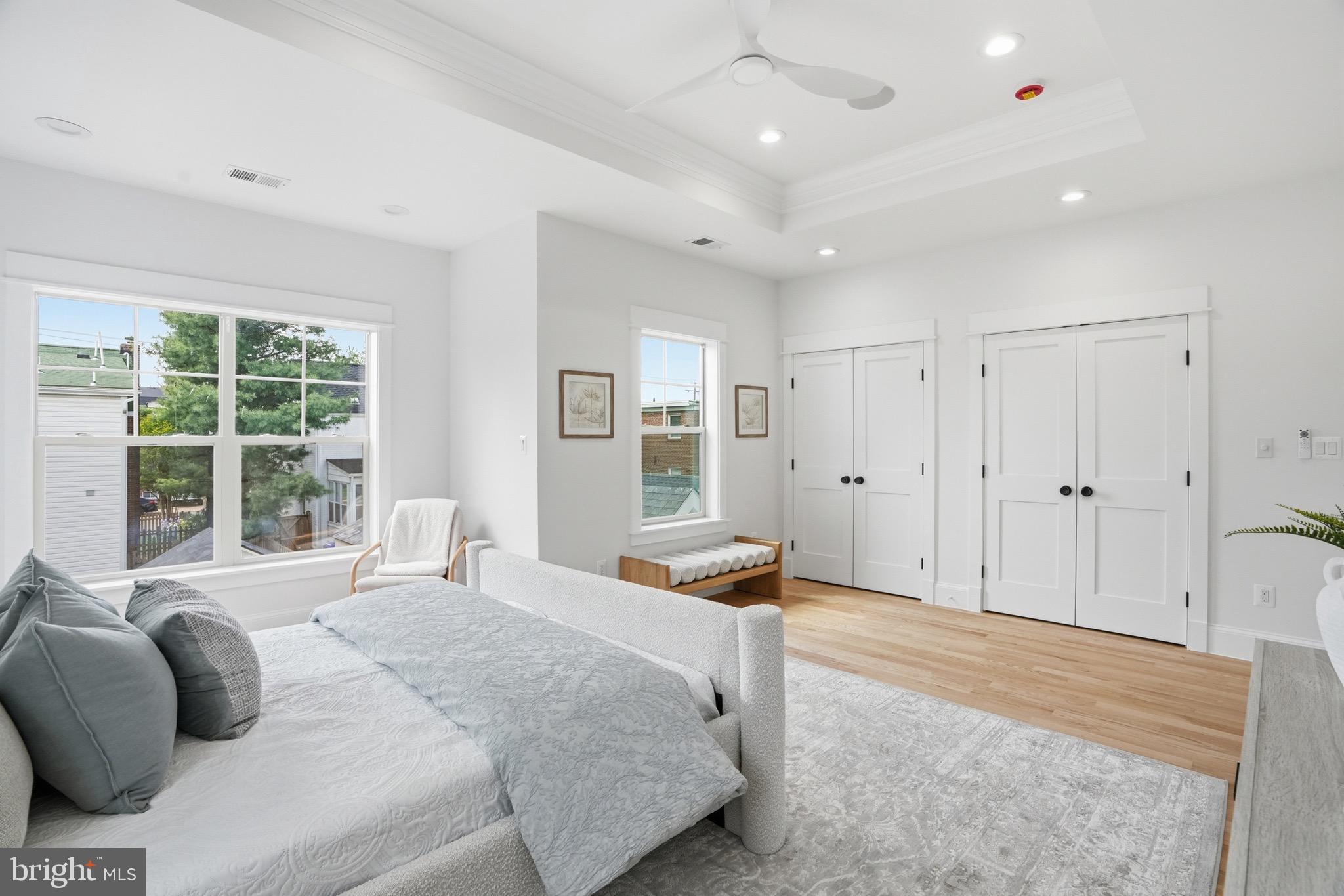 SOUTHGATE - Residential