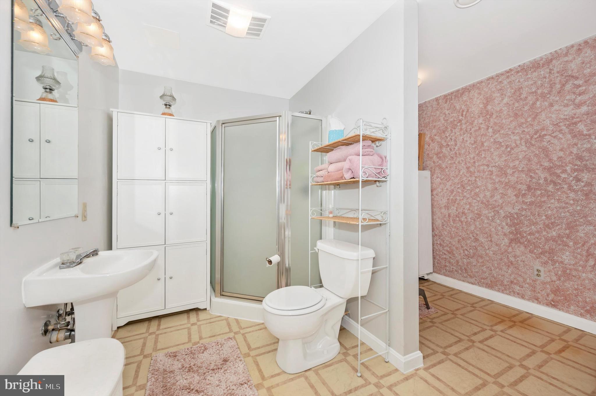 BRUNSWICK - Residential