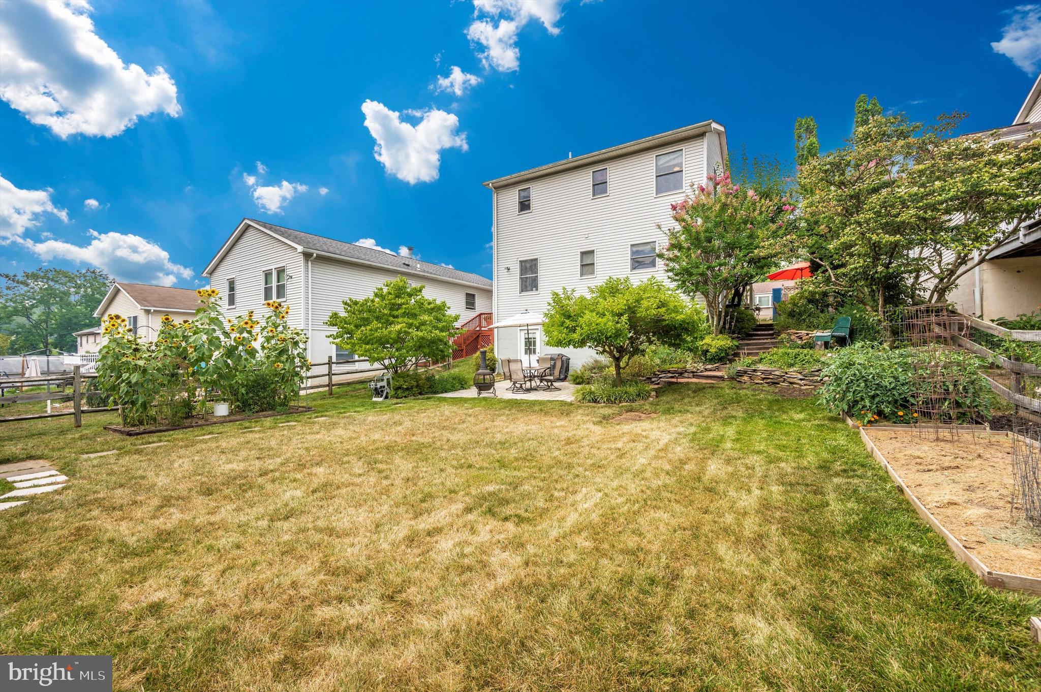 BRUNSWICK - Residential