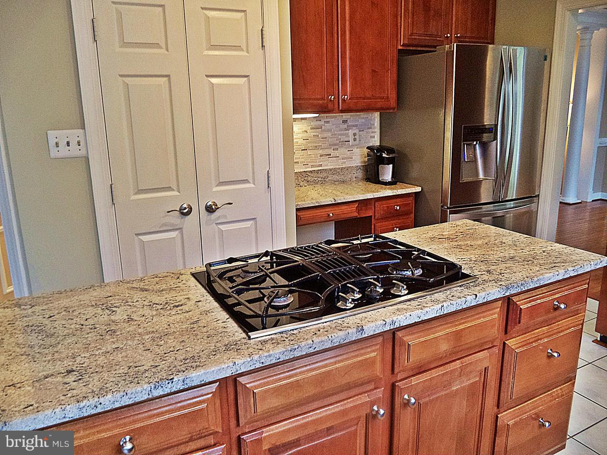 POTOMAC GROVE - Residential