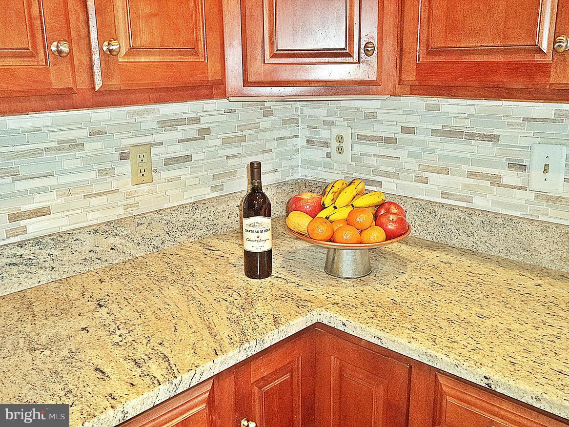 POTOMAC GROVE - Residential