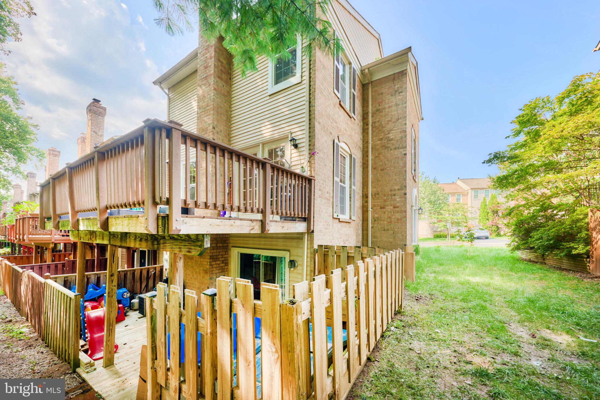 FAIR RIDGE - Residential