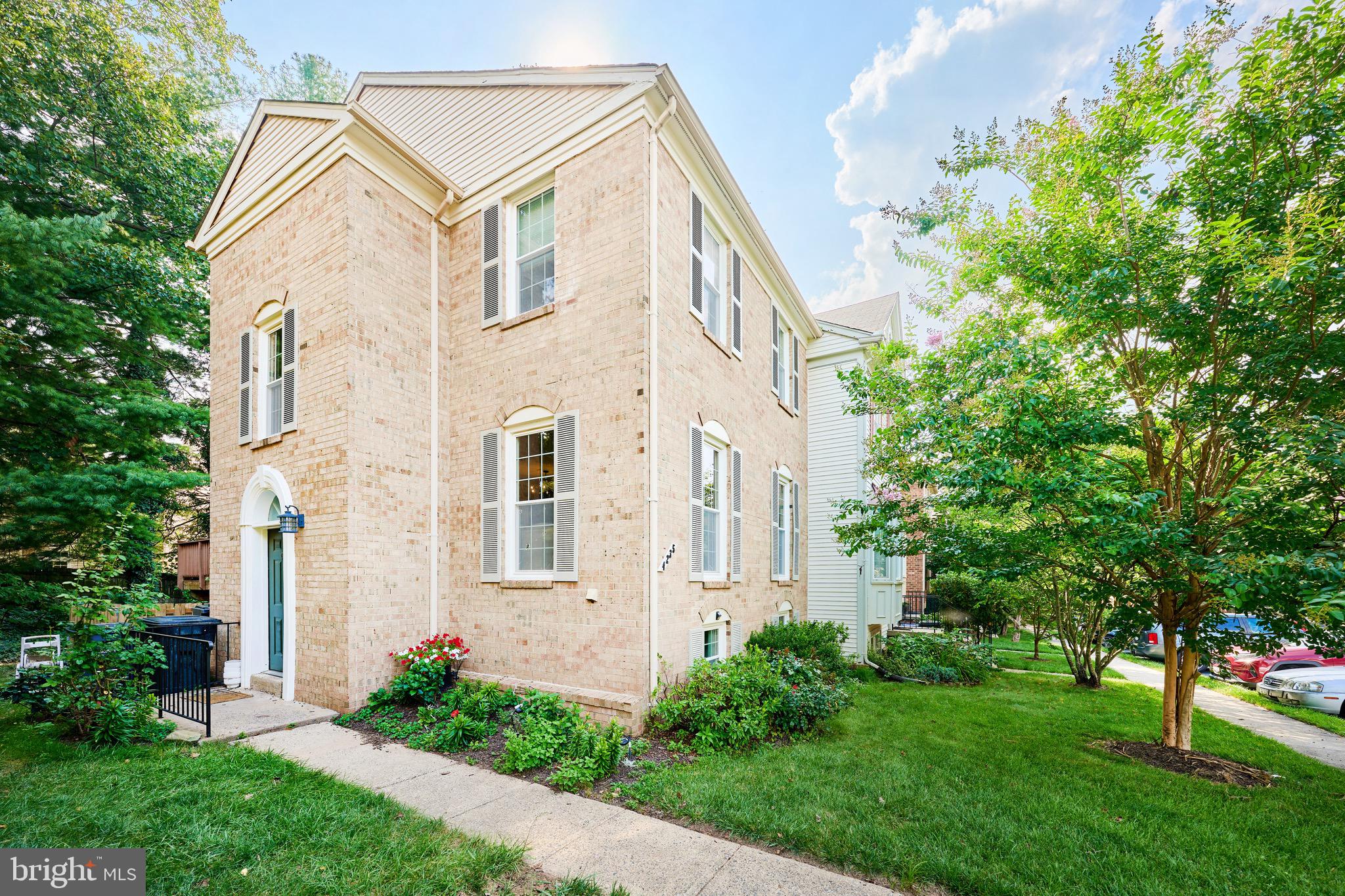 4235 SLEEPY LAKE DRIVE