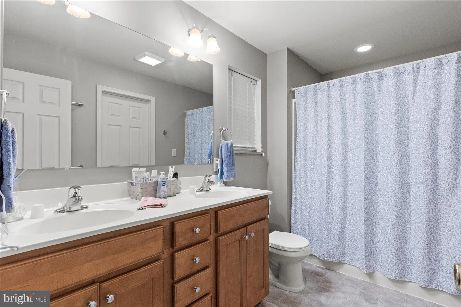 Seven Valleys, Pennsylvania 17360, United States, 3 Bedrooms Bedrooms, ,3 BathroomsBathrooms,Residential,Coming Soon,249149