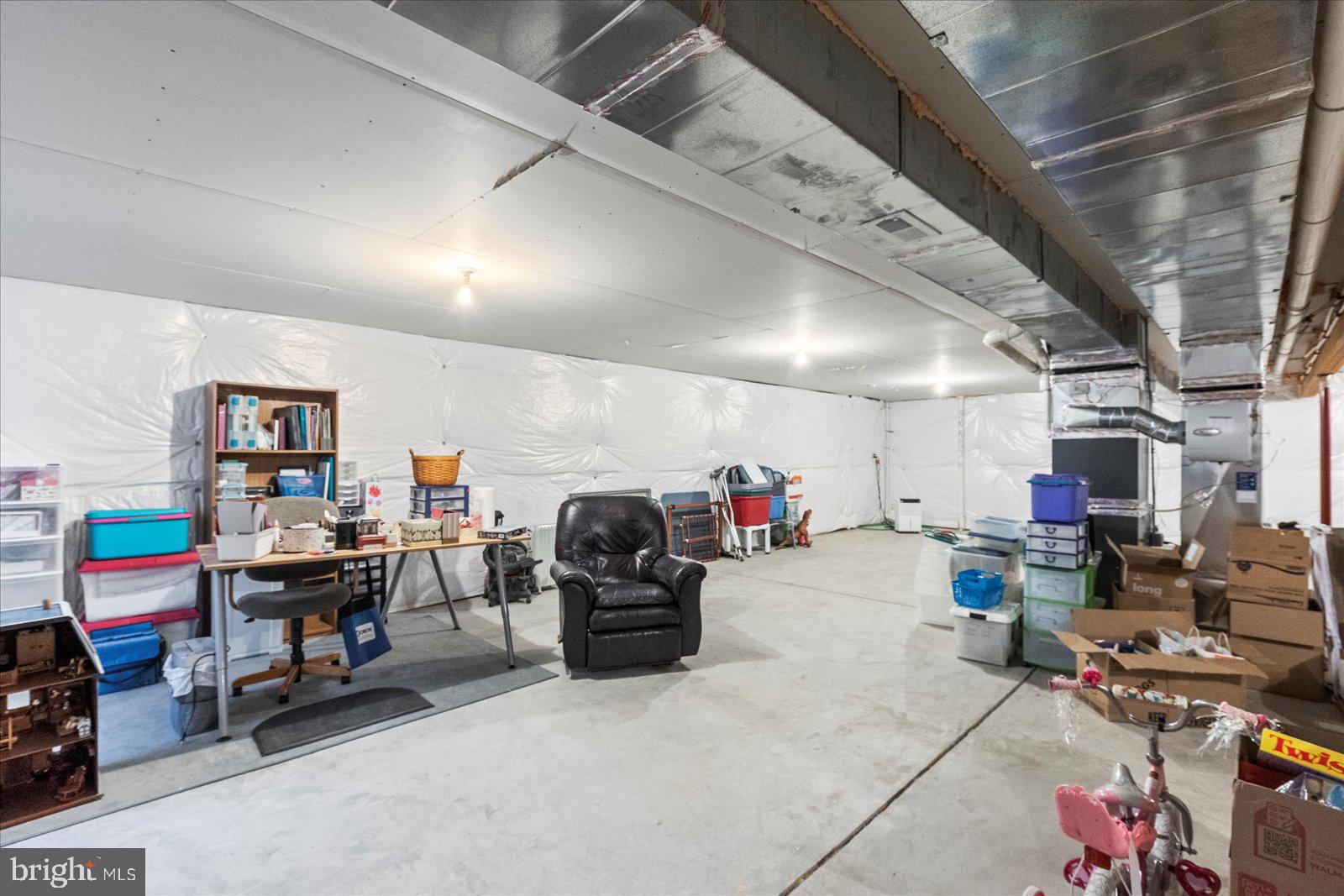 LOGANS RESERVE - Residential