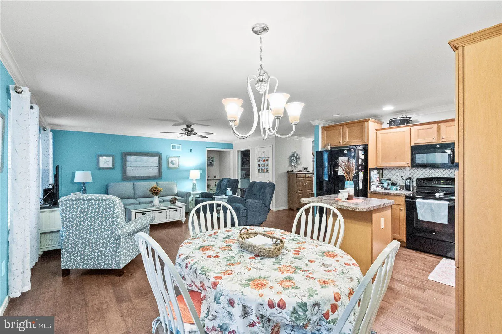 Seven Valleys, Pennsylvania 17360, United States, 3 Bedrooms Bedrooms, ,3 BathroomsBathrooms,Residential,Coming Soon,249149