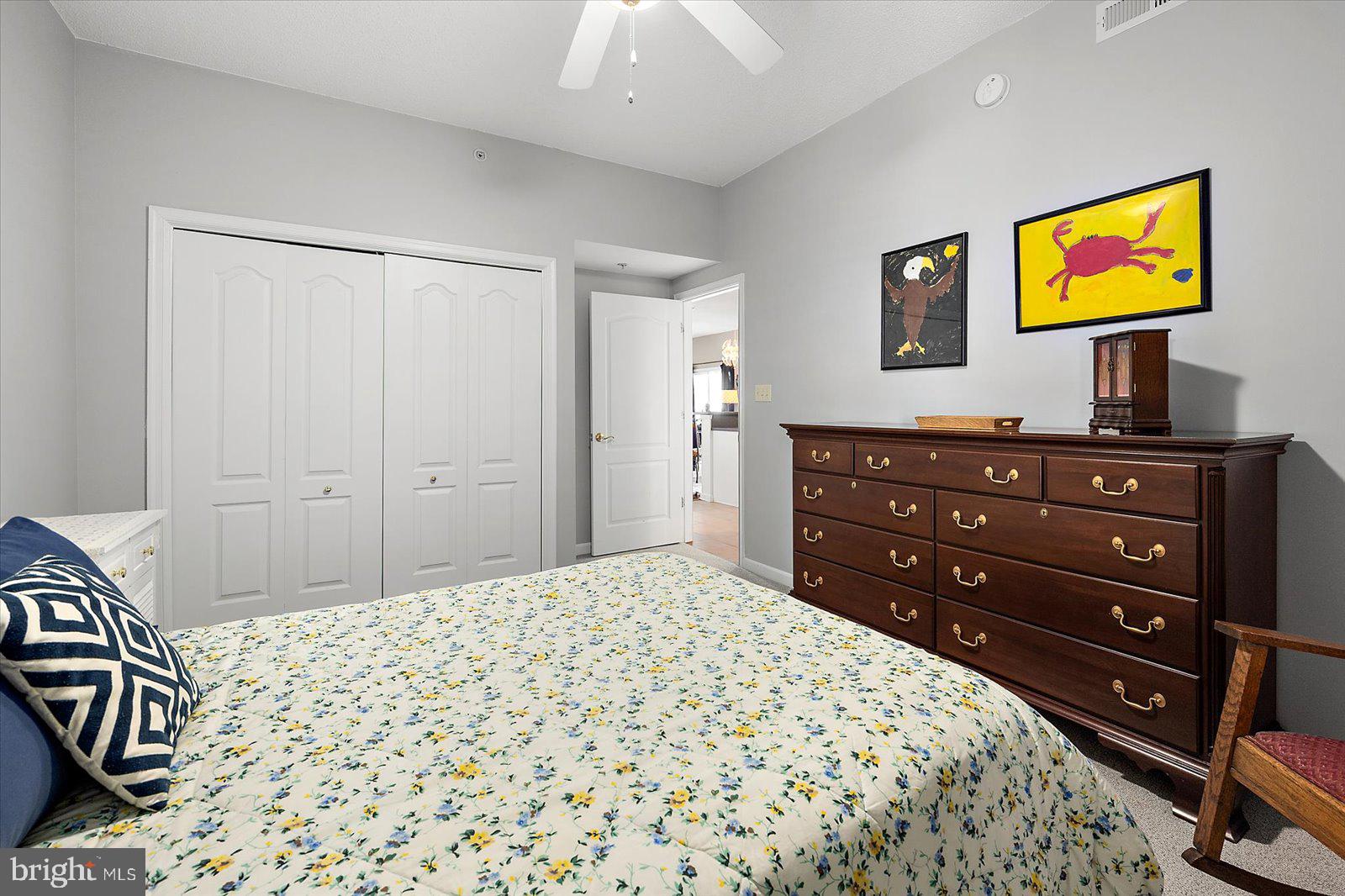 HARBOUR LIGHT CONDOS - Residential