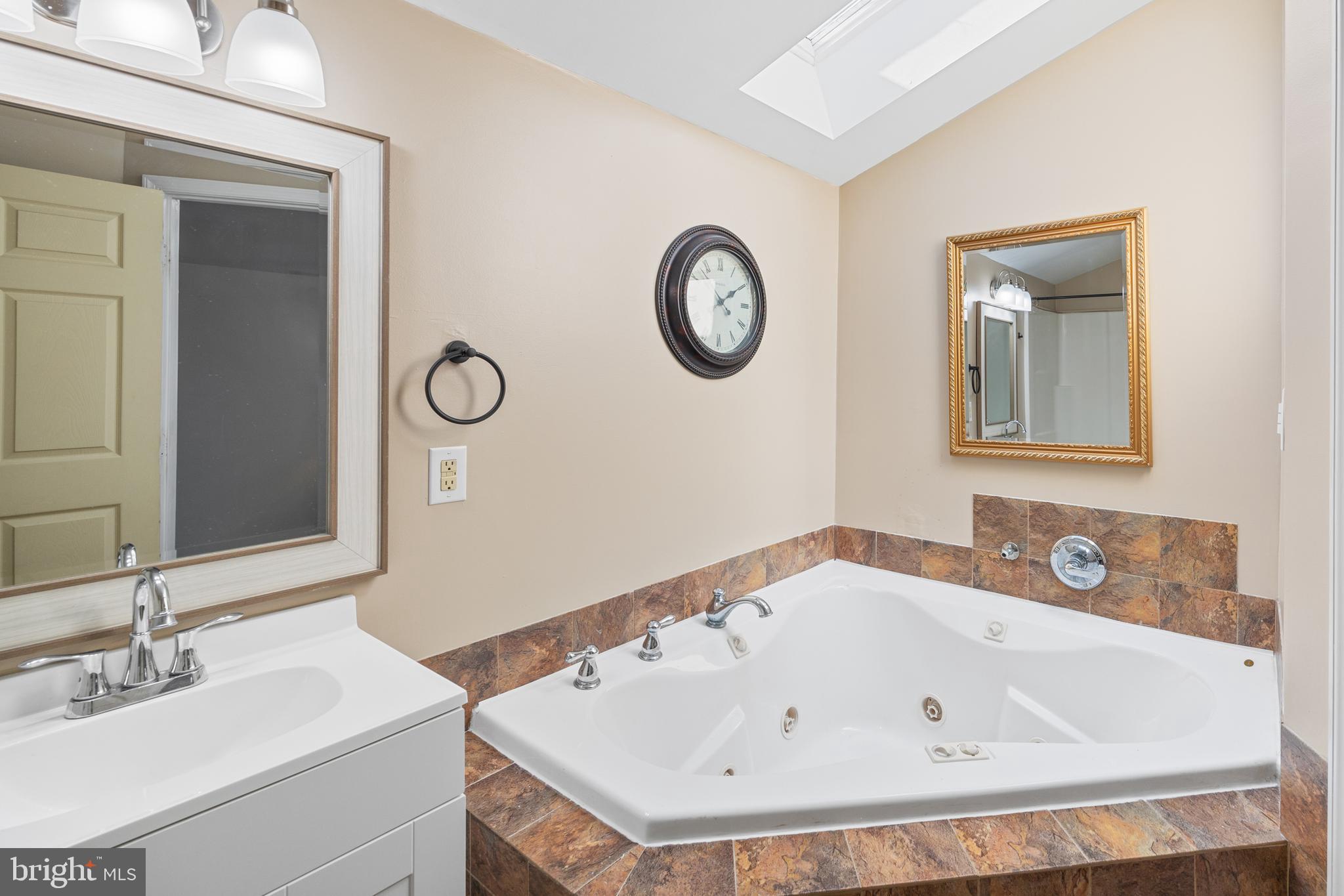 MULLERSTADT HEIGHTS - Residential