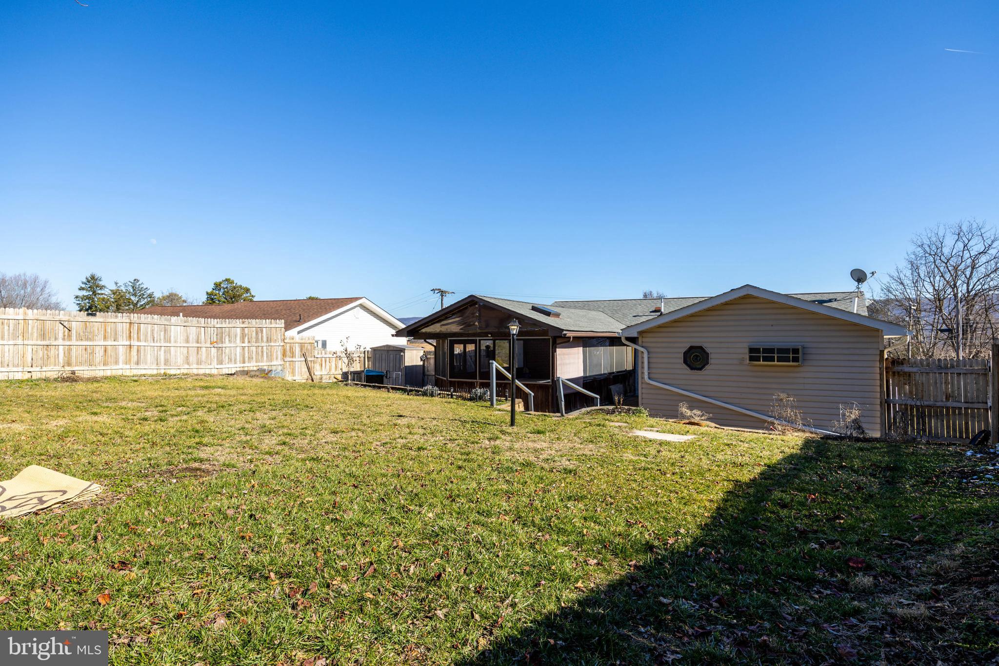 MULLERSTADT HEIGHTS - Residential