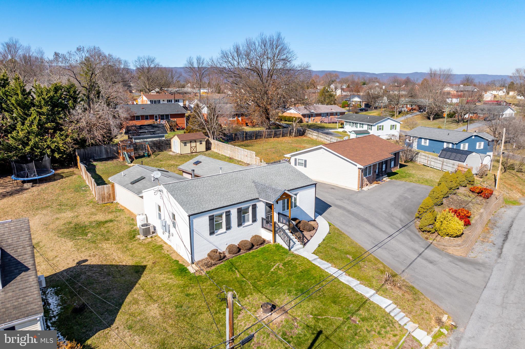 MULLERSTADT HEIGHTS - Residential