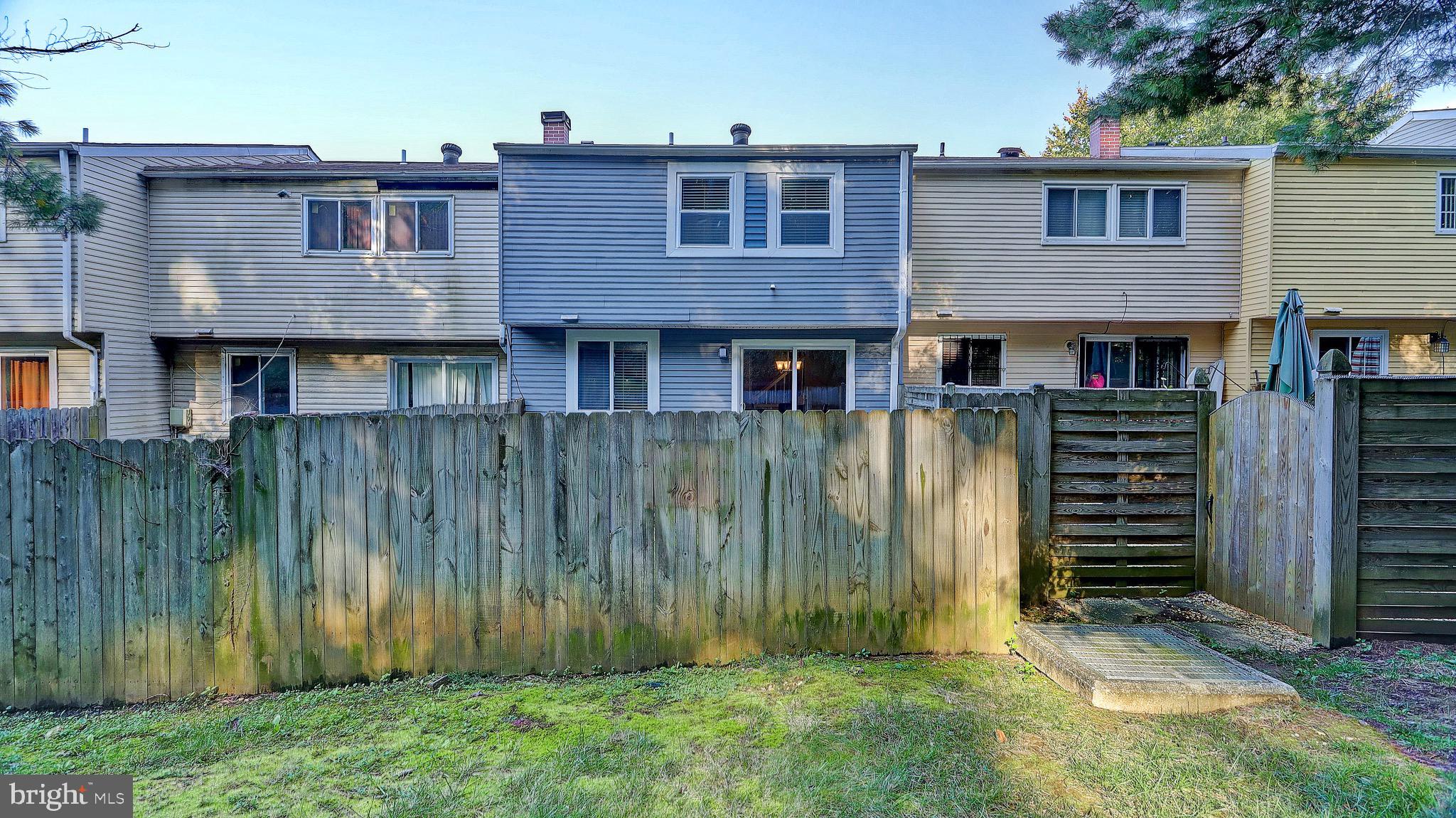 WESTHAMPTON TOWNHOUSES P - Residential