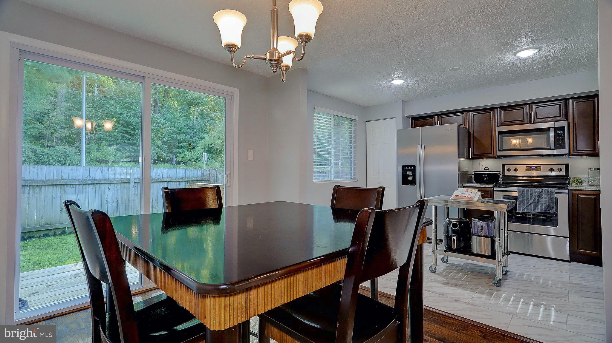 WESTHAMPTON TOWNHOUSES P - Residential