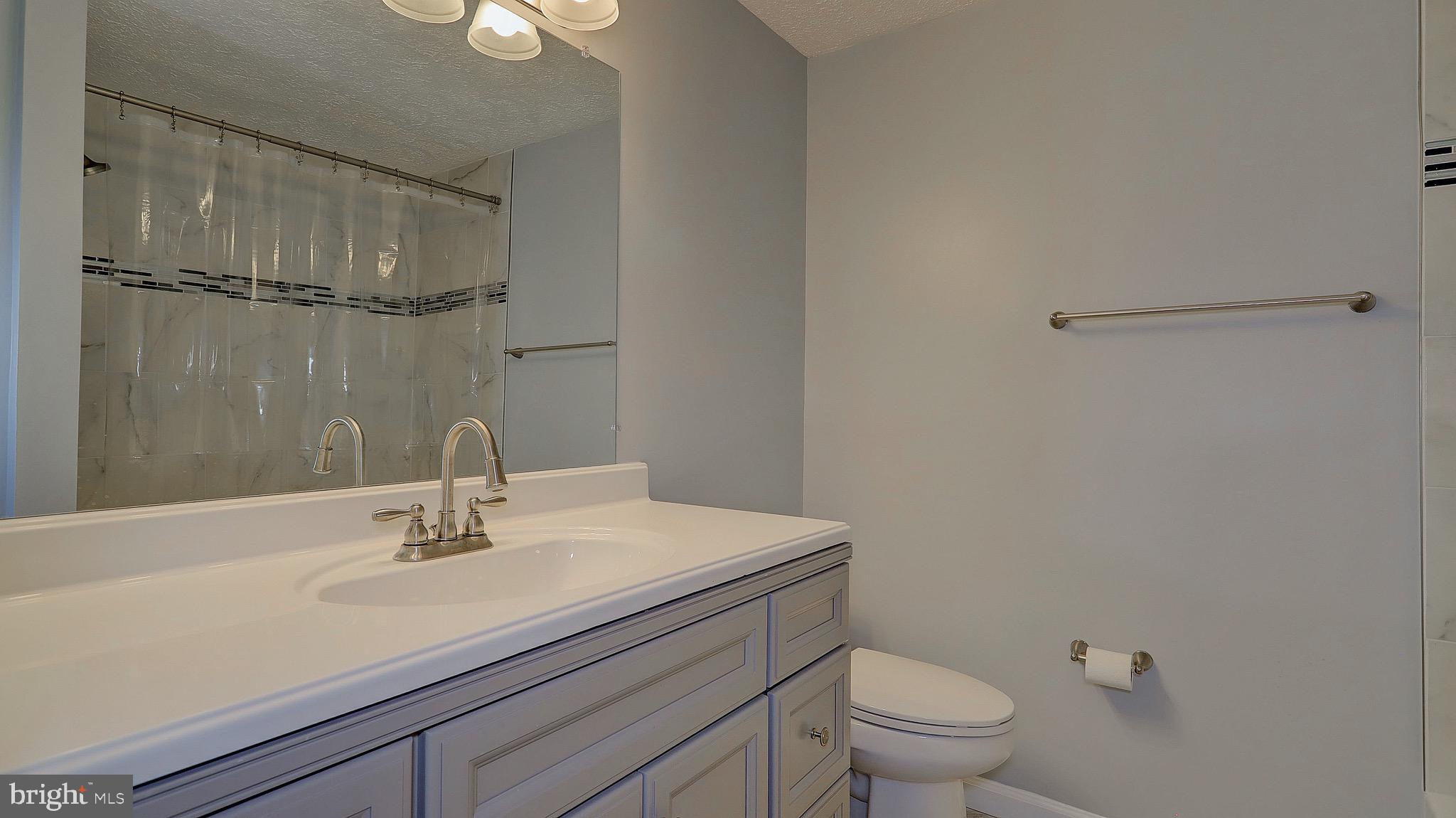 WESTHAMPTON TOWNHOUSES P - Residential