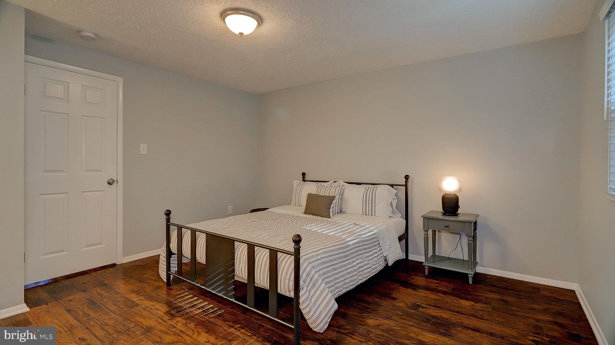 WESTHAMPTON TOWNHOUSES P - Residential