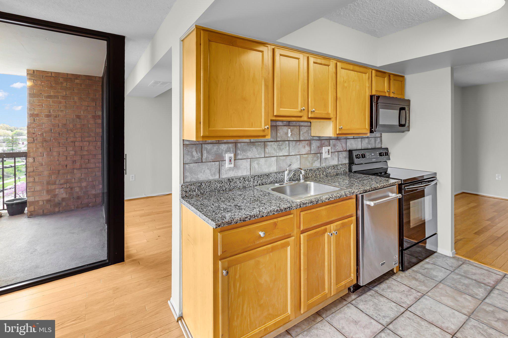 THE BRITTANY - Residential