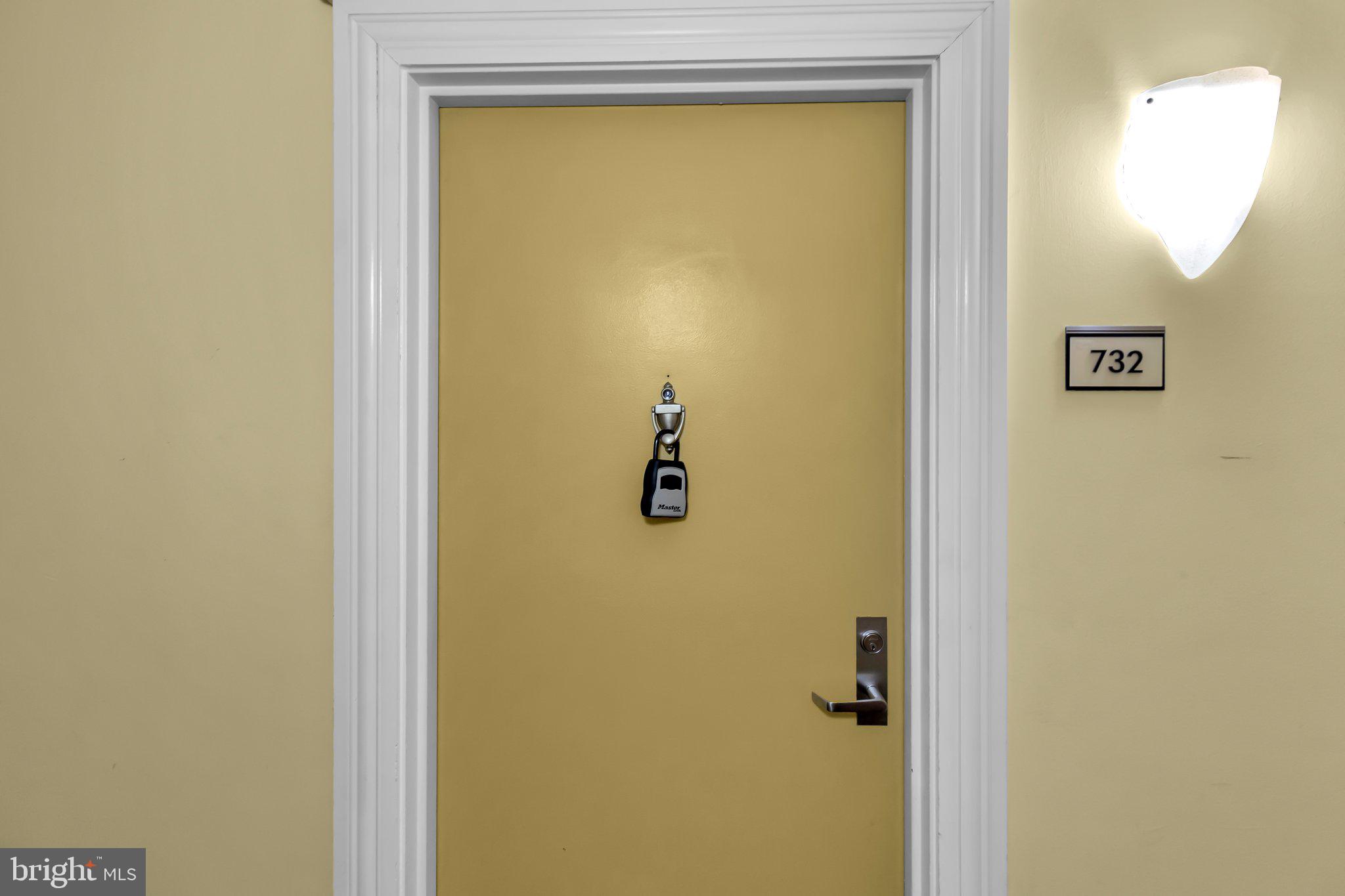 4500 S FOUR MILE RUN DRIVE 732