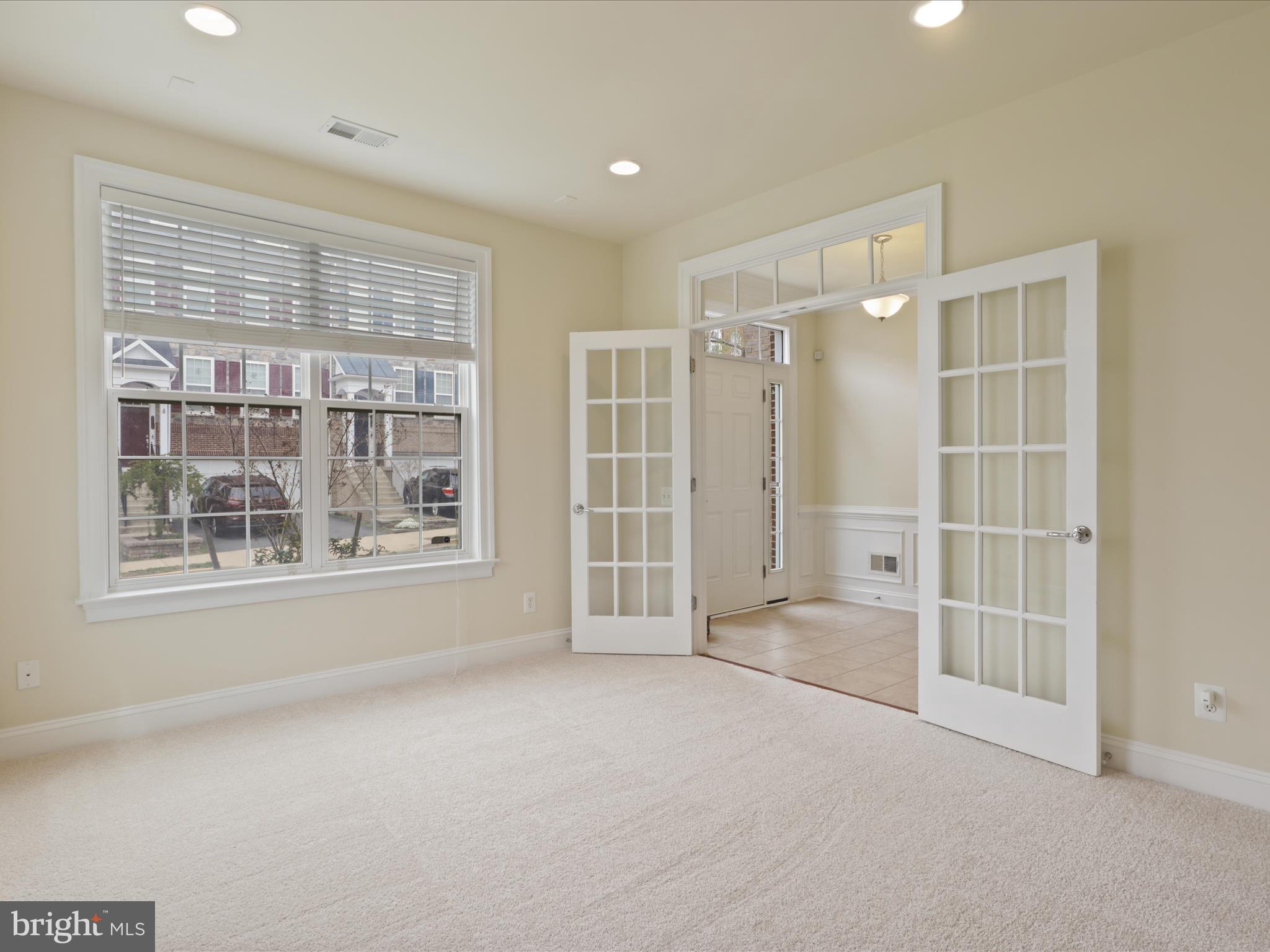 GOOSE CREEK VILLAGE NORTH - Residential