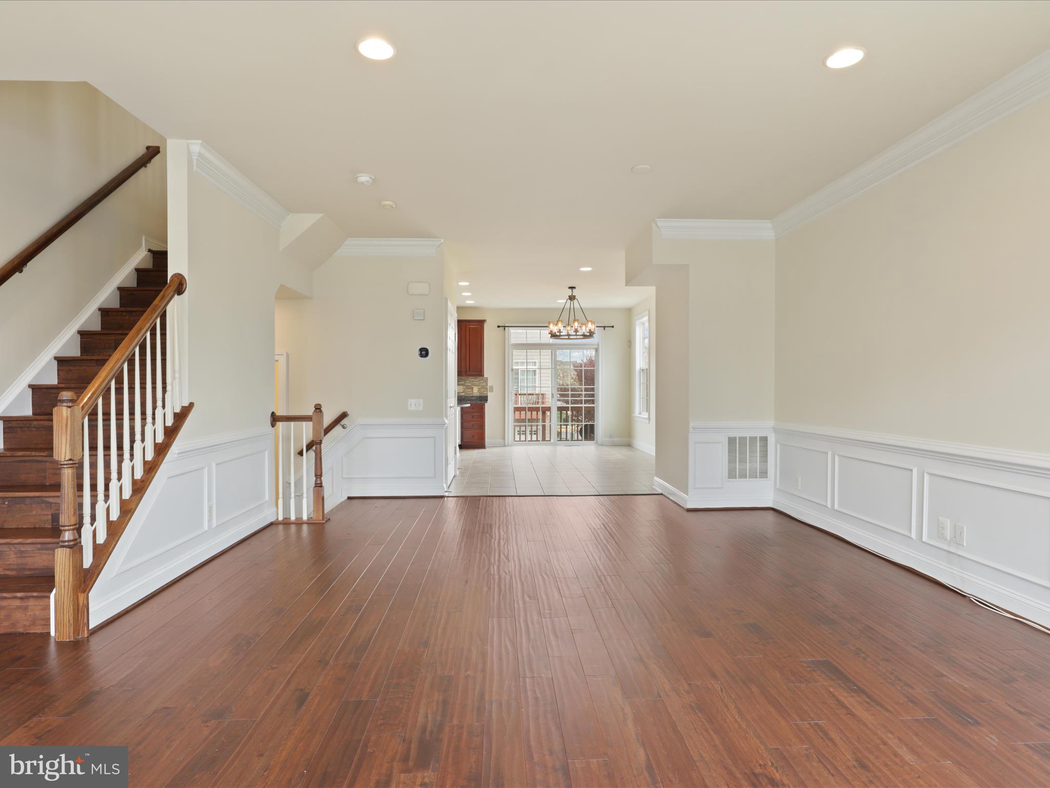 GOOSE CREEK VILLAGE NORTH - Residential