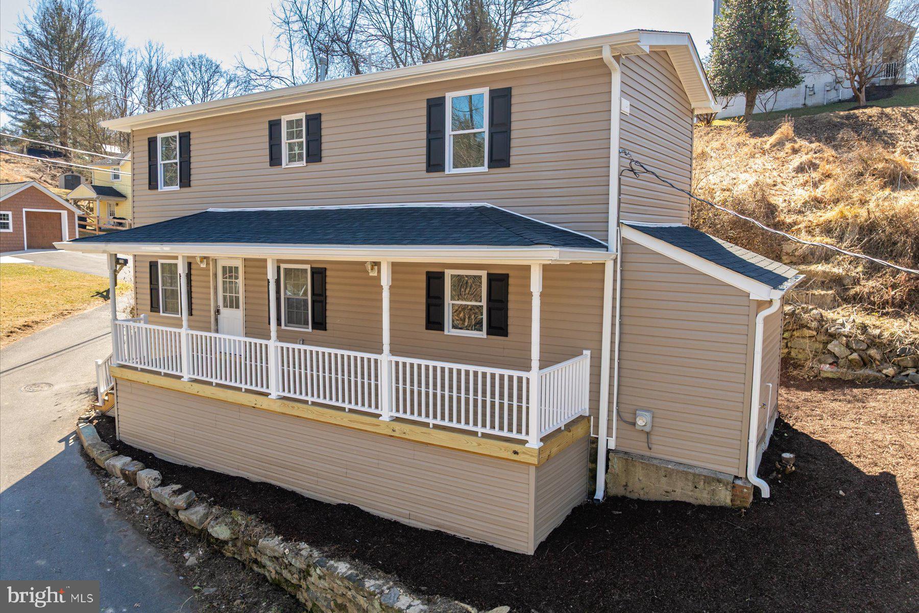 ELLICOTT CITY - Residential