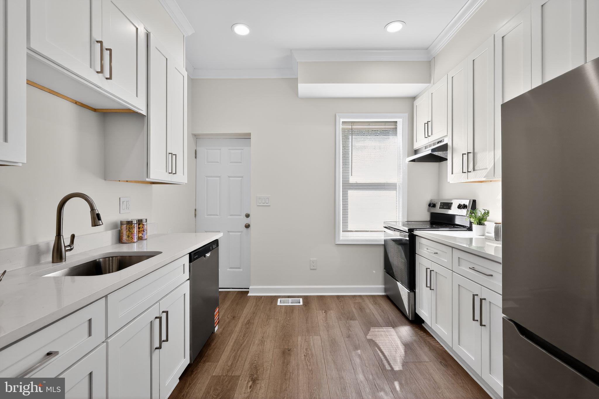 WINCHESTER - Residential