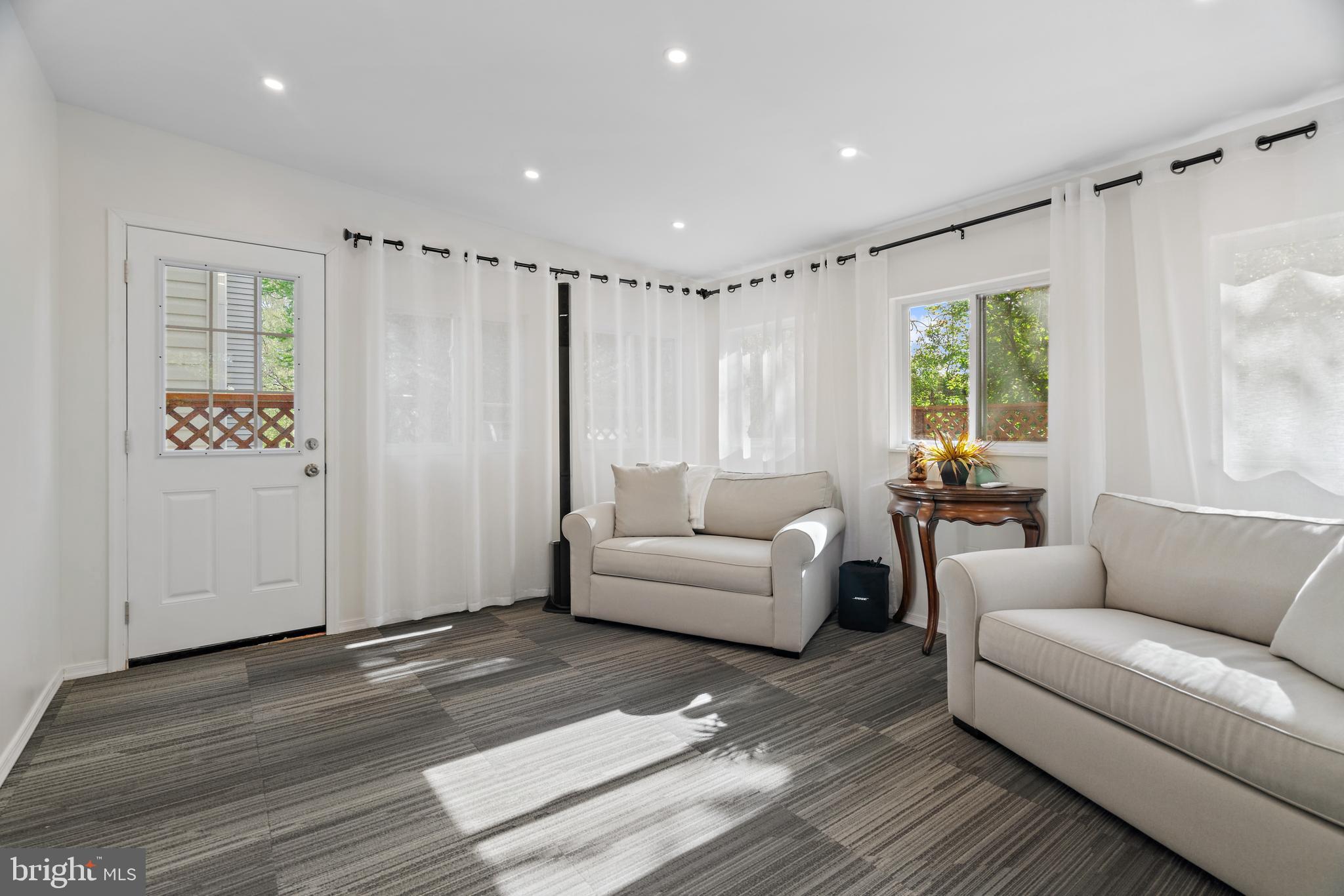 DORSEY ESTATES - Residential