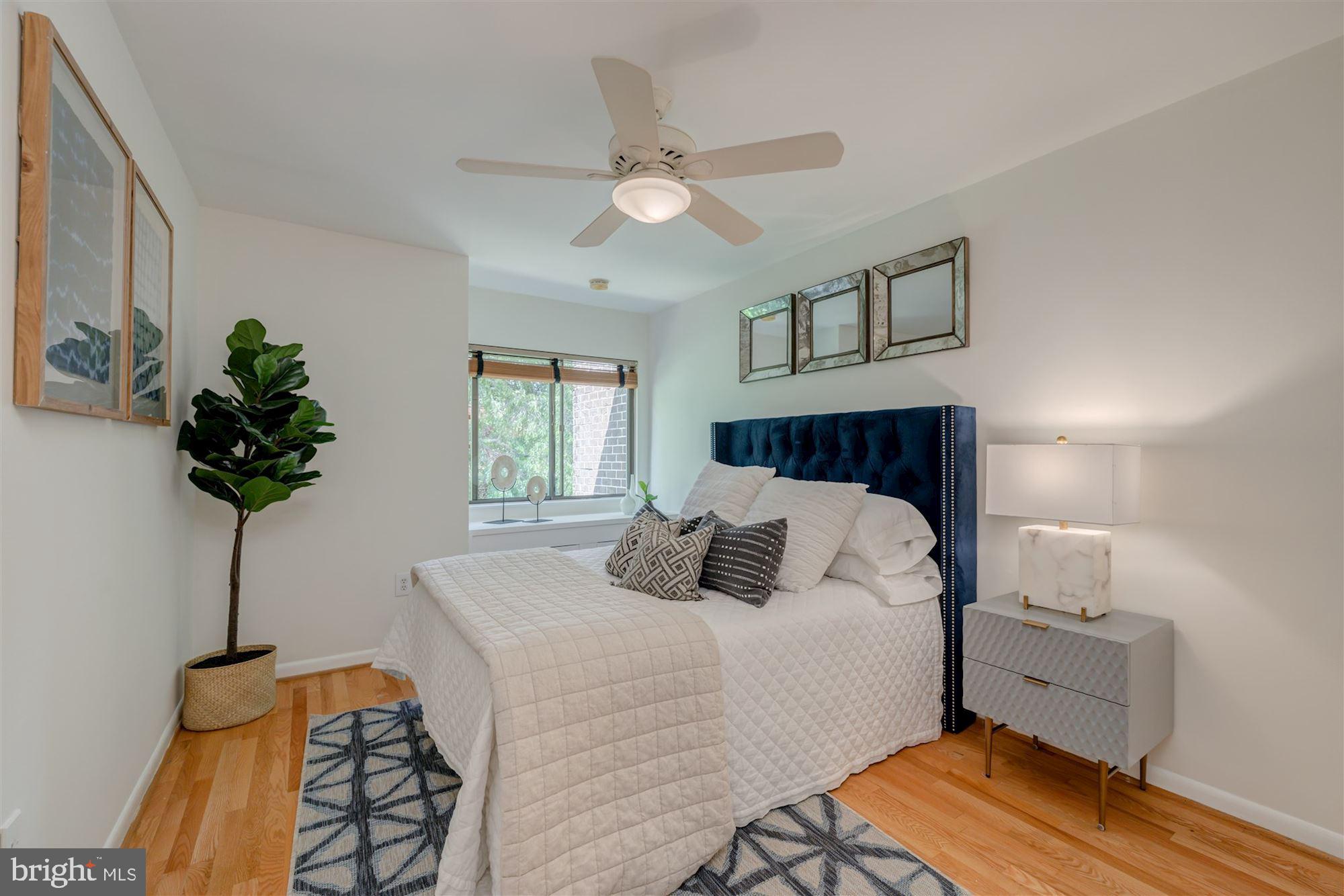 RESTON - Residential