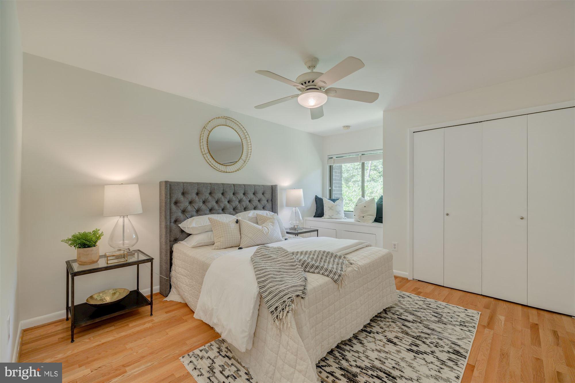 RESTON - Residential