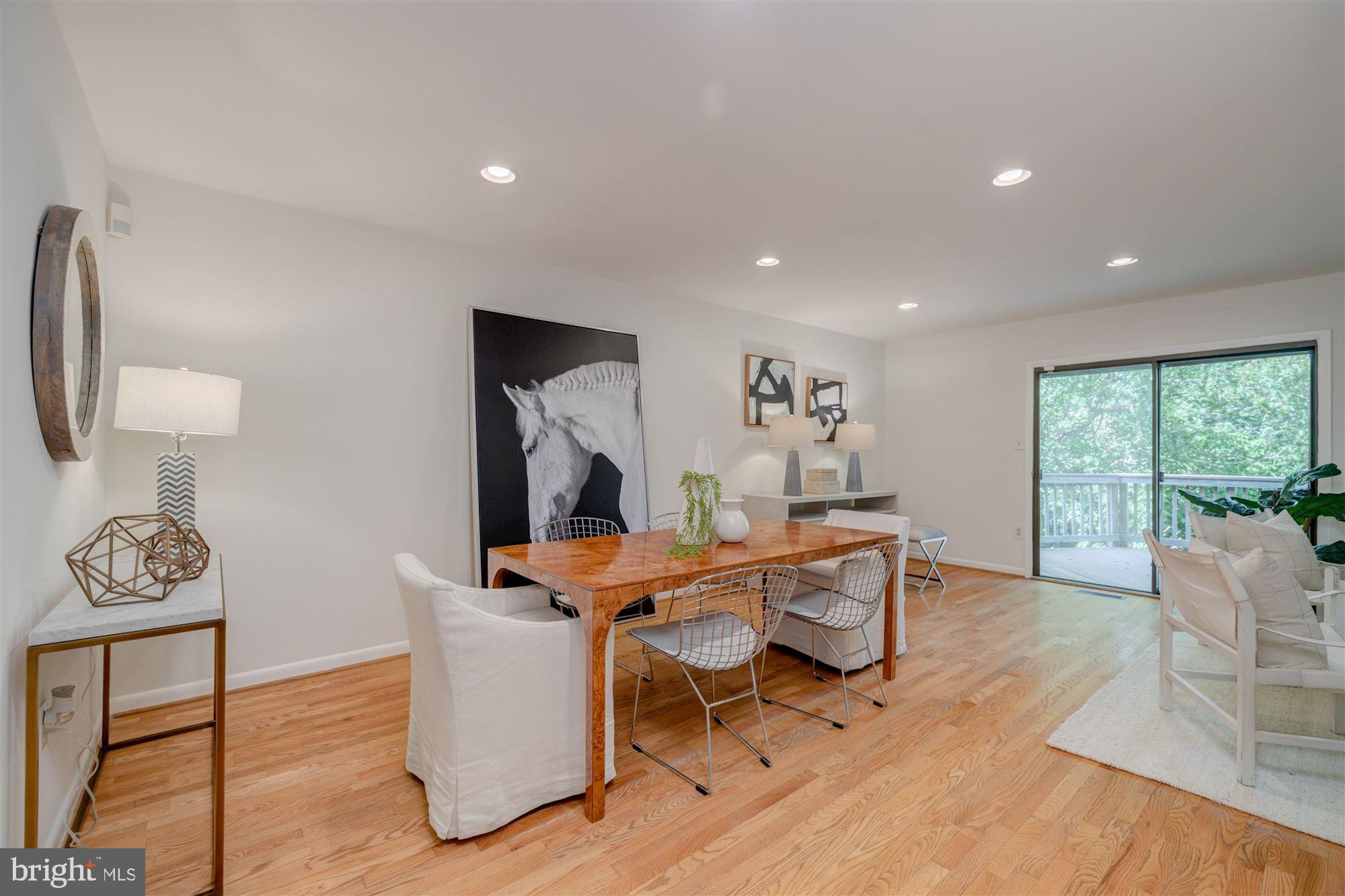 RESTON - Residential