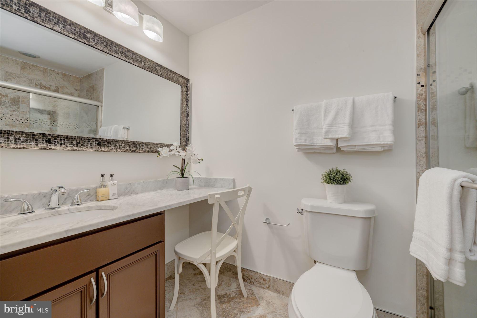 RESTON - Residential