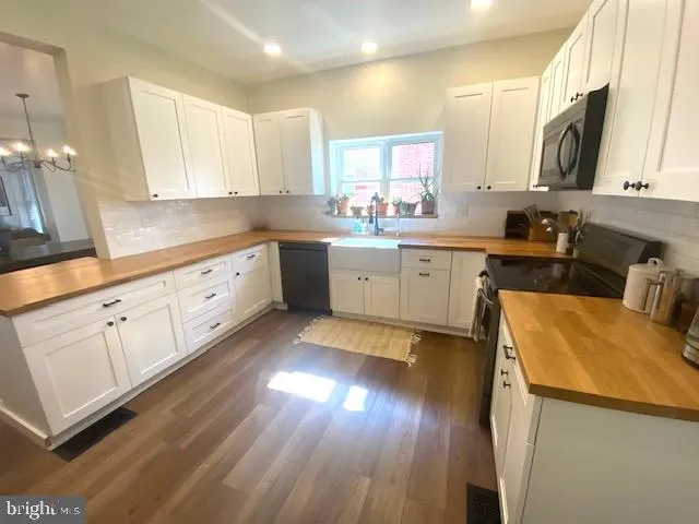 Perkasie, Pennsylvania 18944, United States, 4 Bedrooms Bedrooms, ,3 BathroomsBathrooms,Residential,Pending,205035