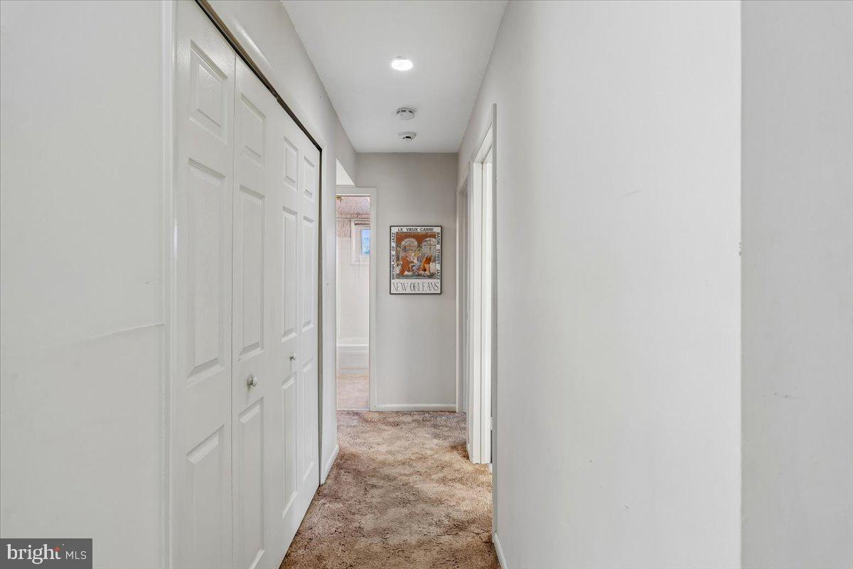 BROOKEVILLE KNOLLS - Residential