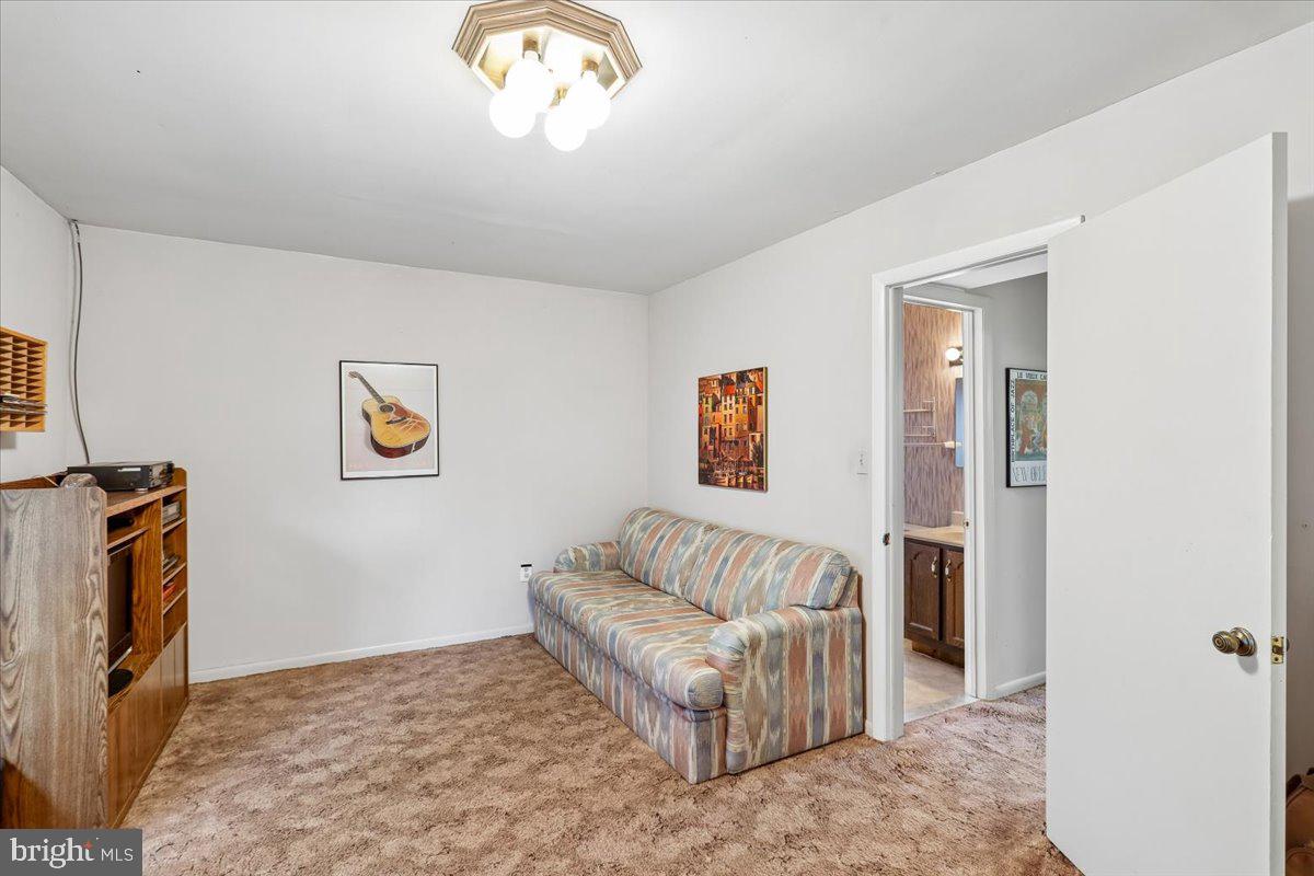 BROOKEVILLE KNOLLS - Residential