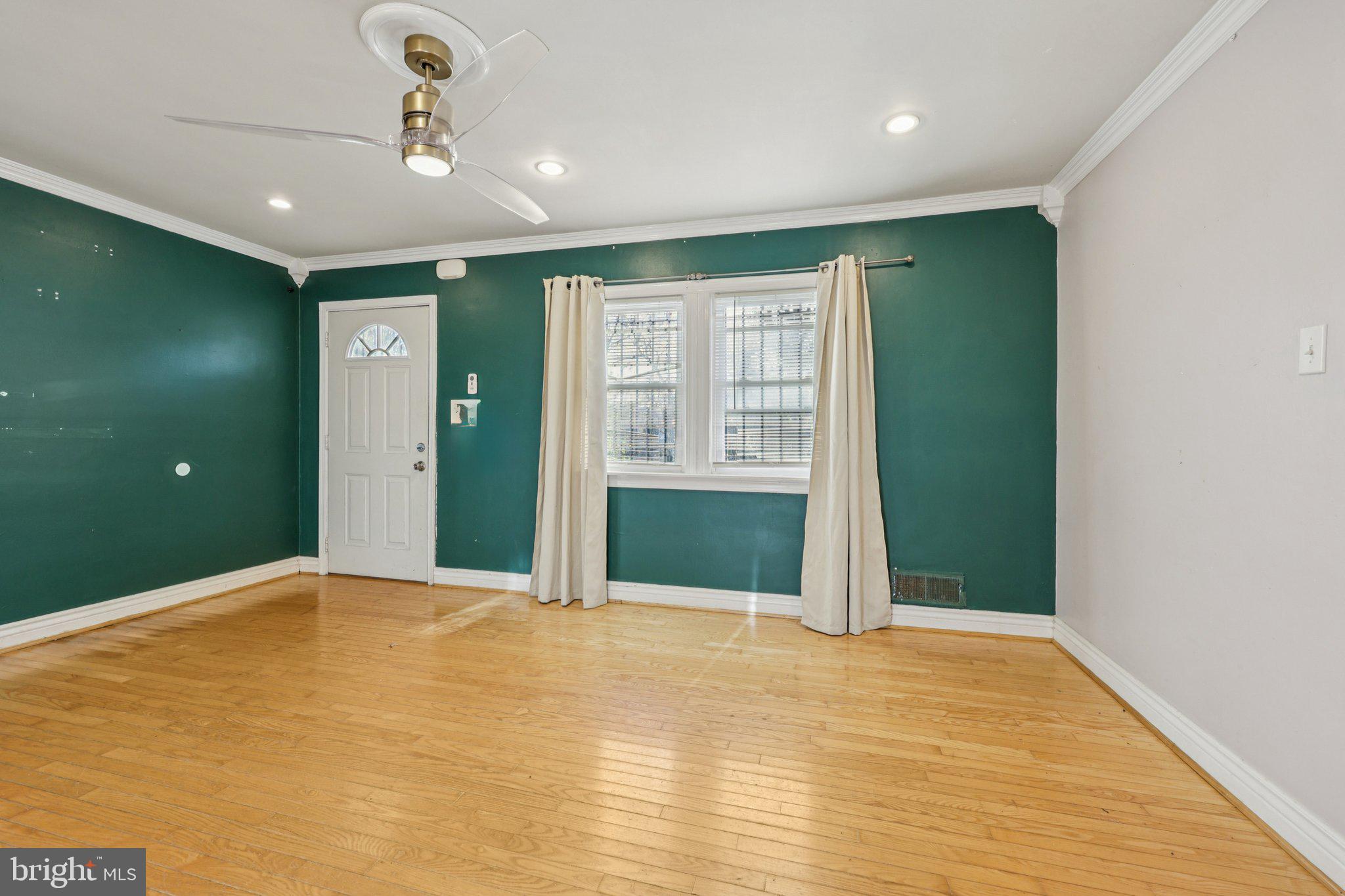 CAPITOL HEIGHTS - Residential