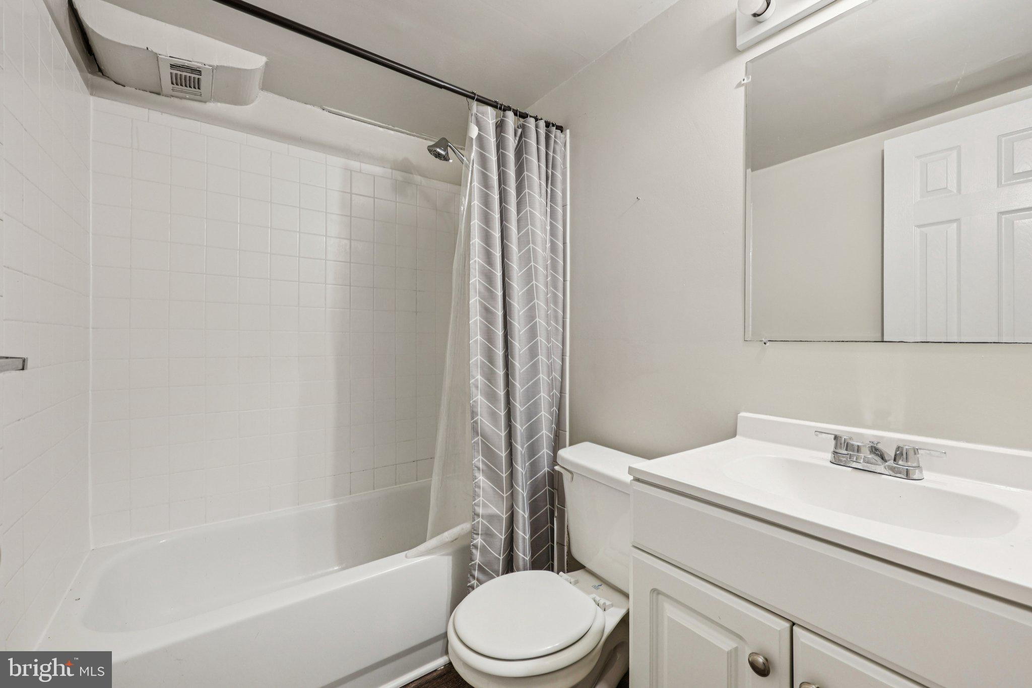 CAPITOL HEIGHTS - Residential