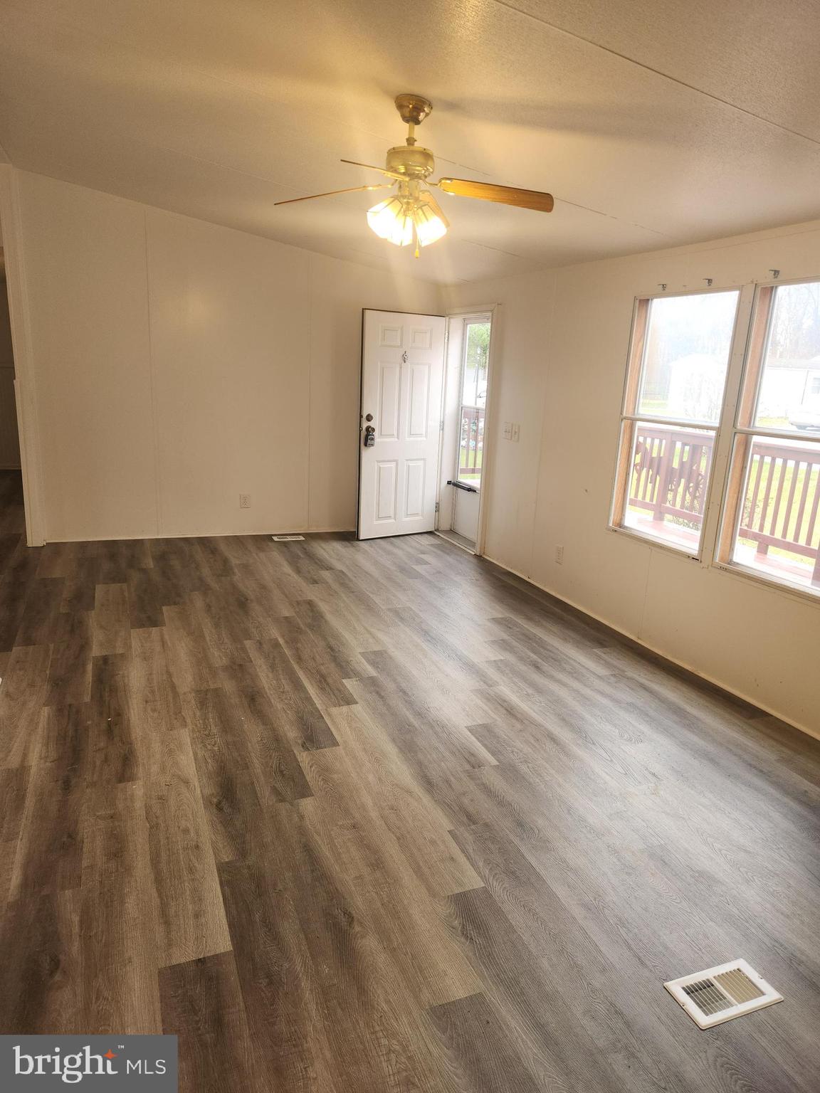 NEWBERRY FARMS - Residential