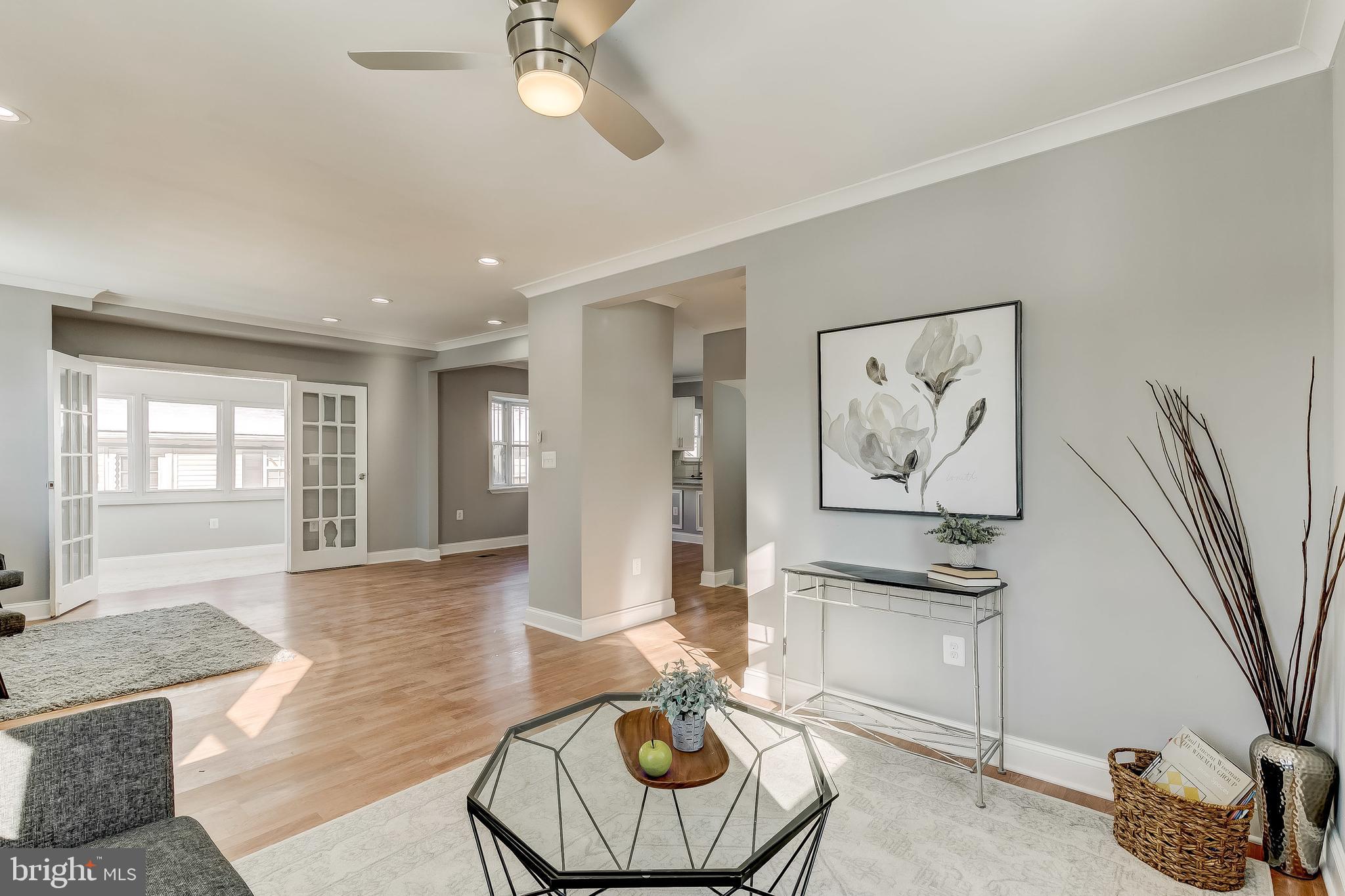 HOWARD PARK - Residential