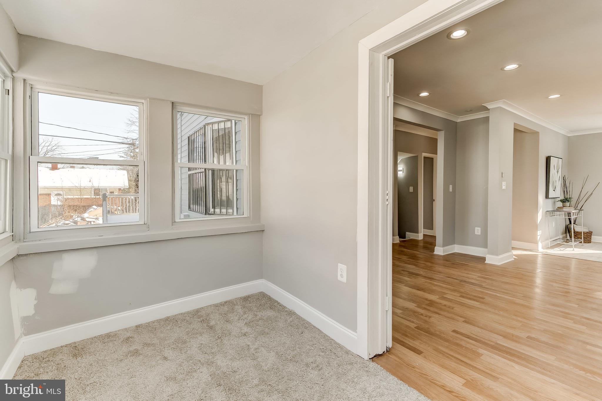 HOWARD PARK - Residential