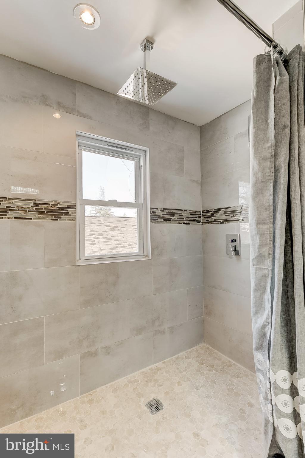 HOWARD PARK - Residential