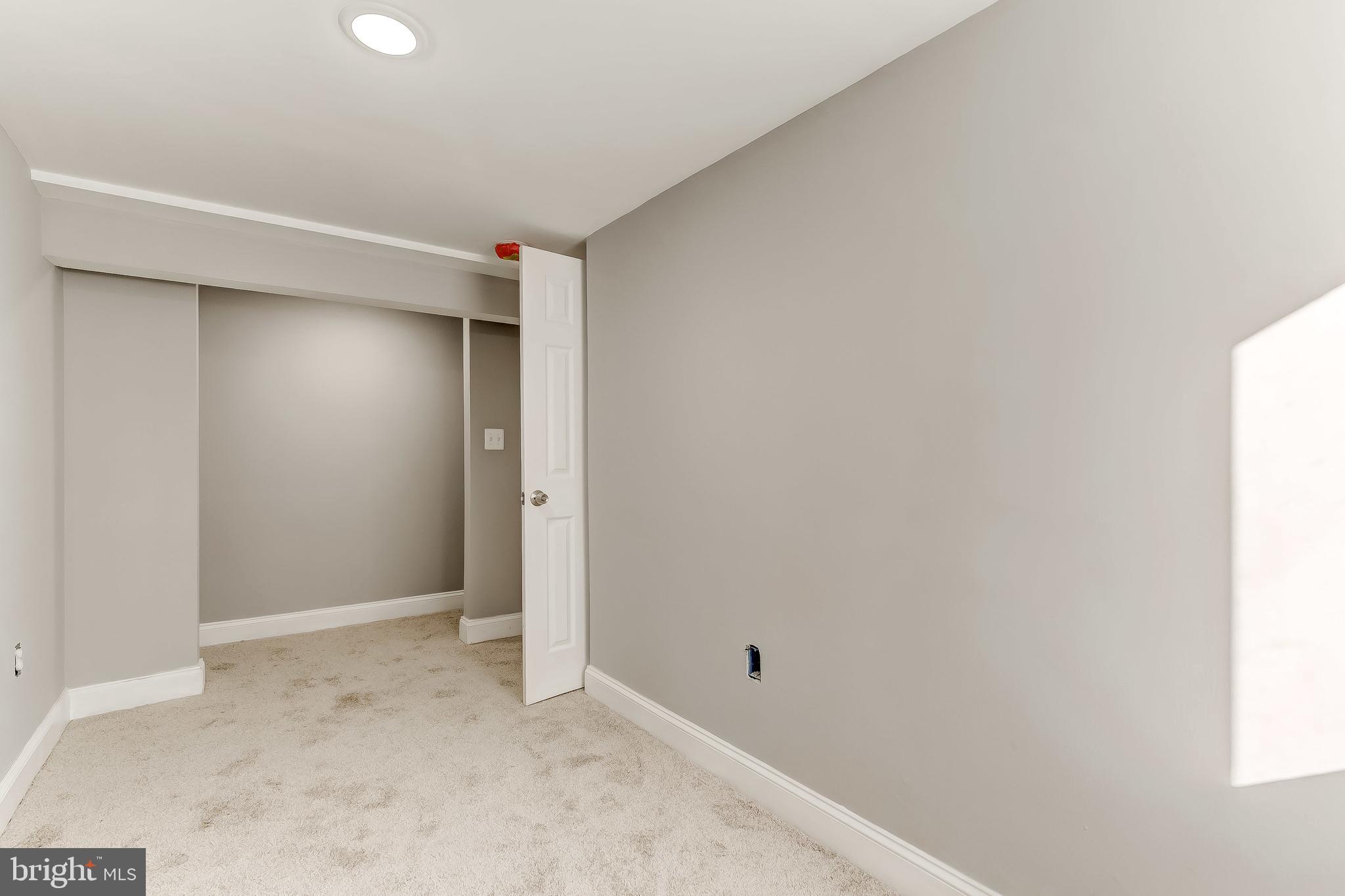 HOWARD PARK - Residential