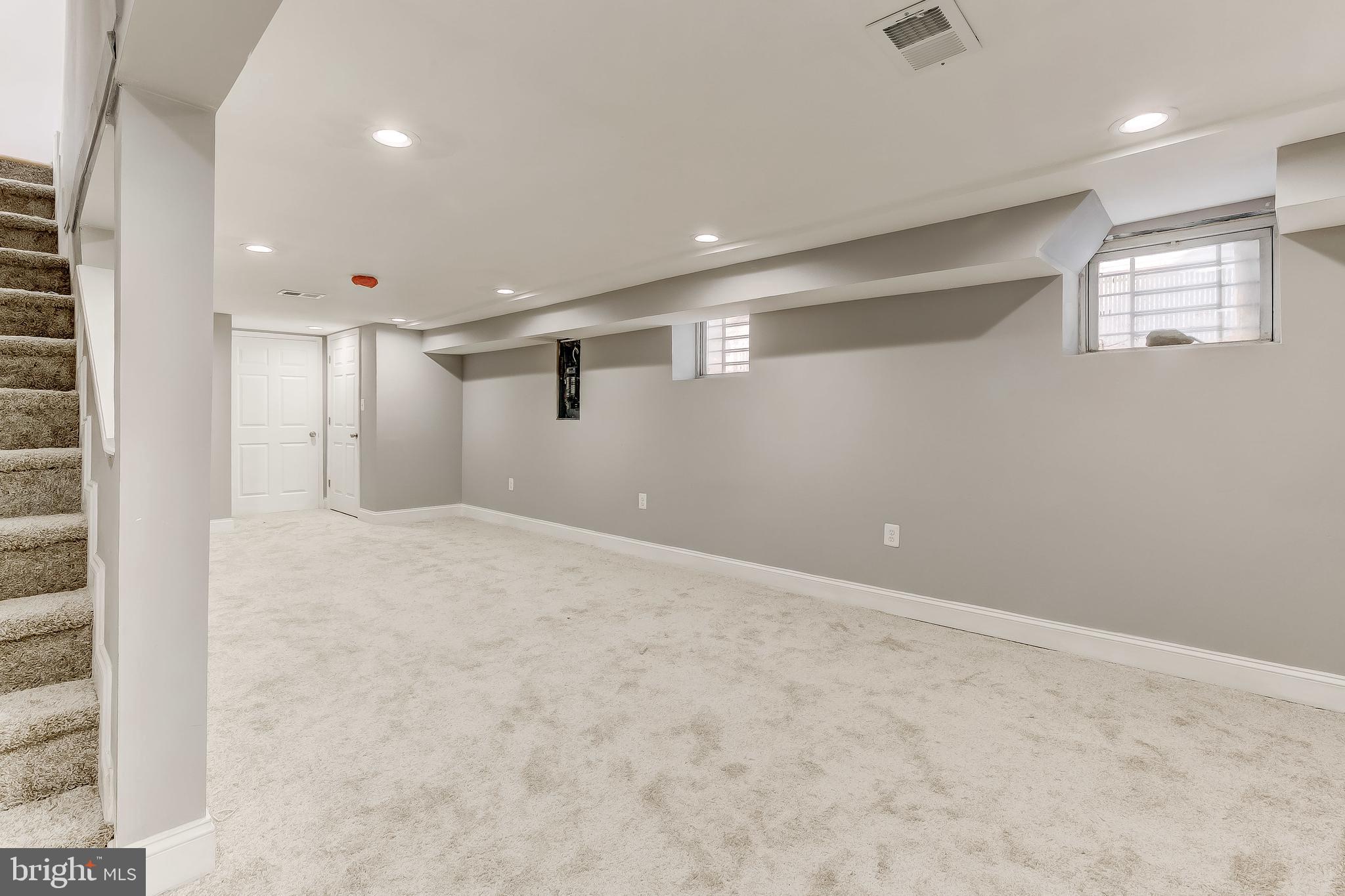 HOWARD PARK - Residential