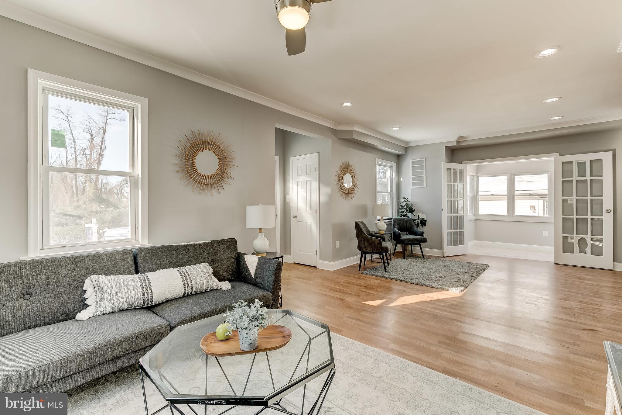 HOWARD PARK - Residential