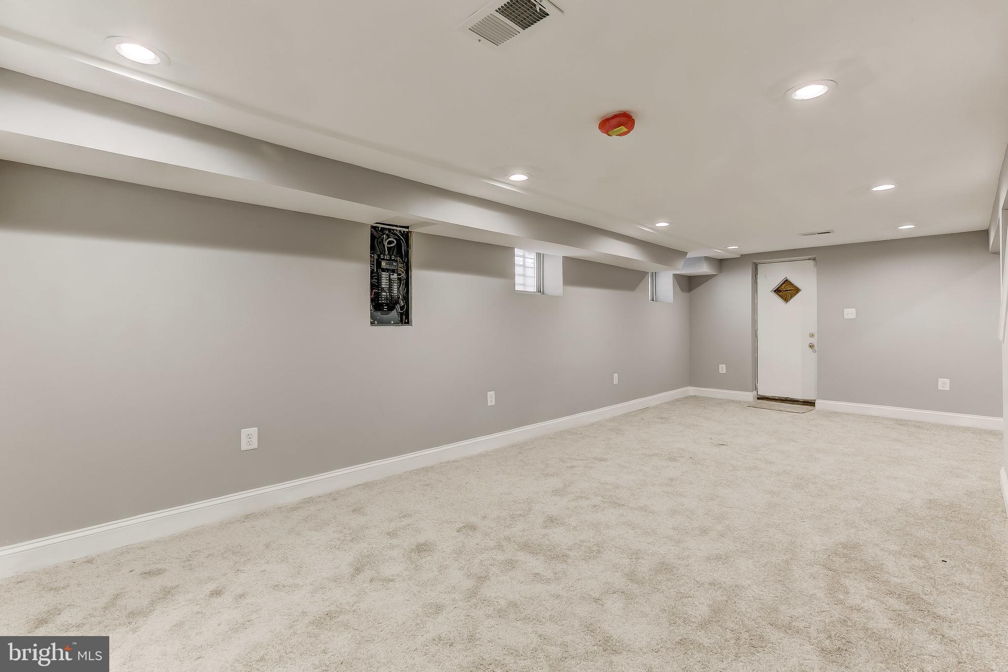 HOWARD PARK - Residential