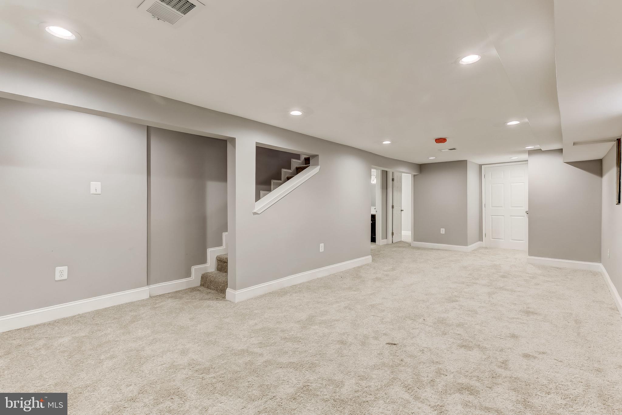 HOWARD PARK - Residential